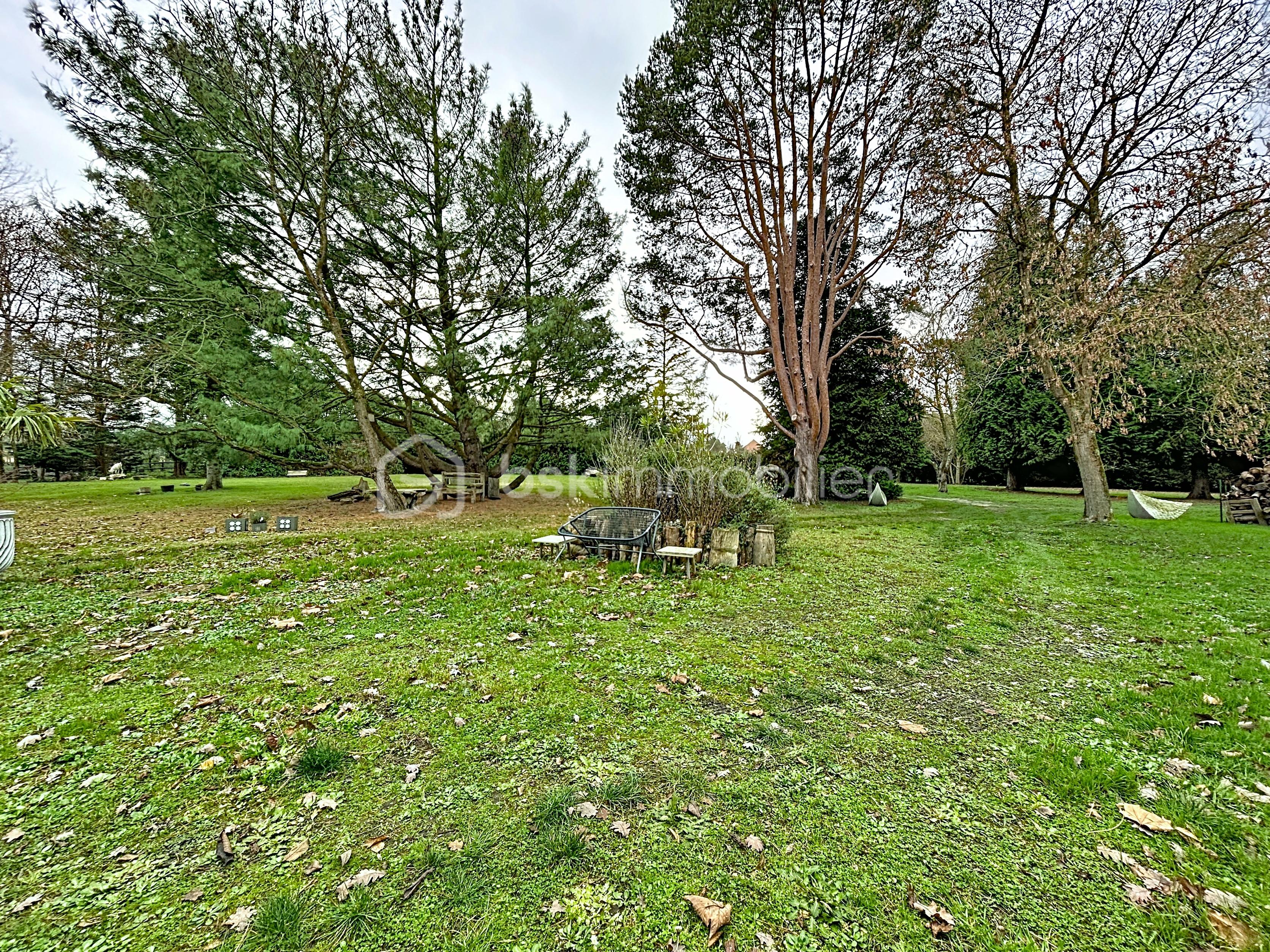 Maison traditionnelle de 210 m² - riviere-st-sauveur_00018.jpg