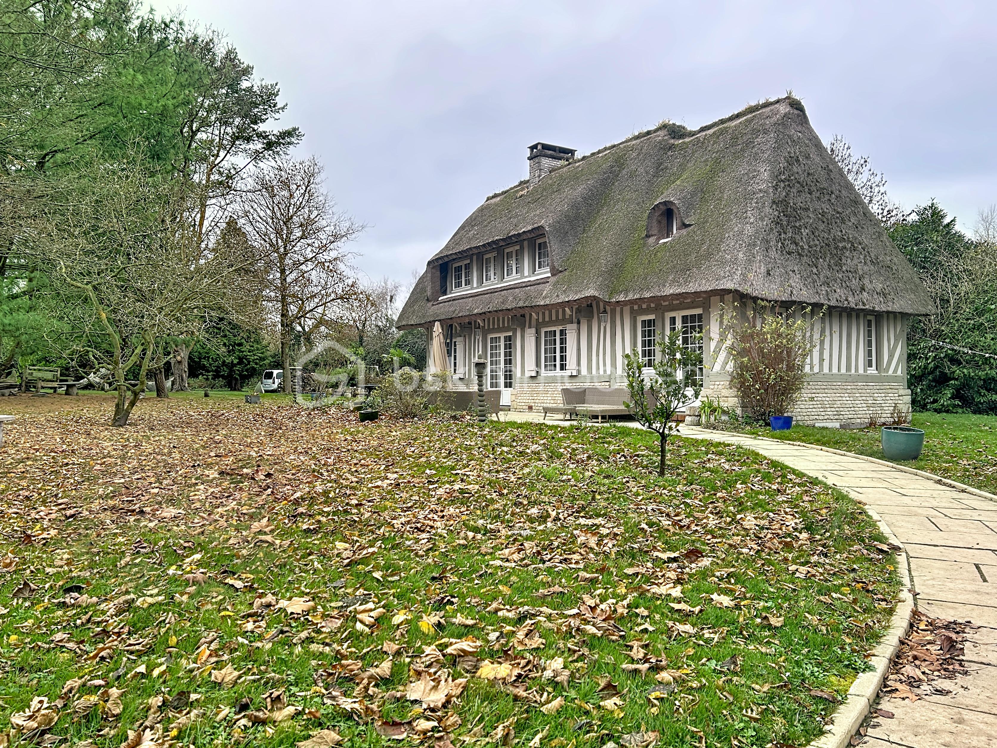 Maison traditionnelle de 210 m² - riviere-st-sauveur_00011.jpg