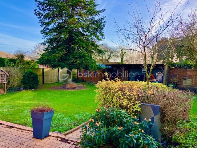 Maison traditionnelle de 146 m² - mouronval jardin.jpg