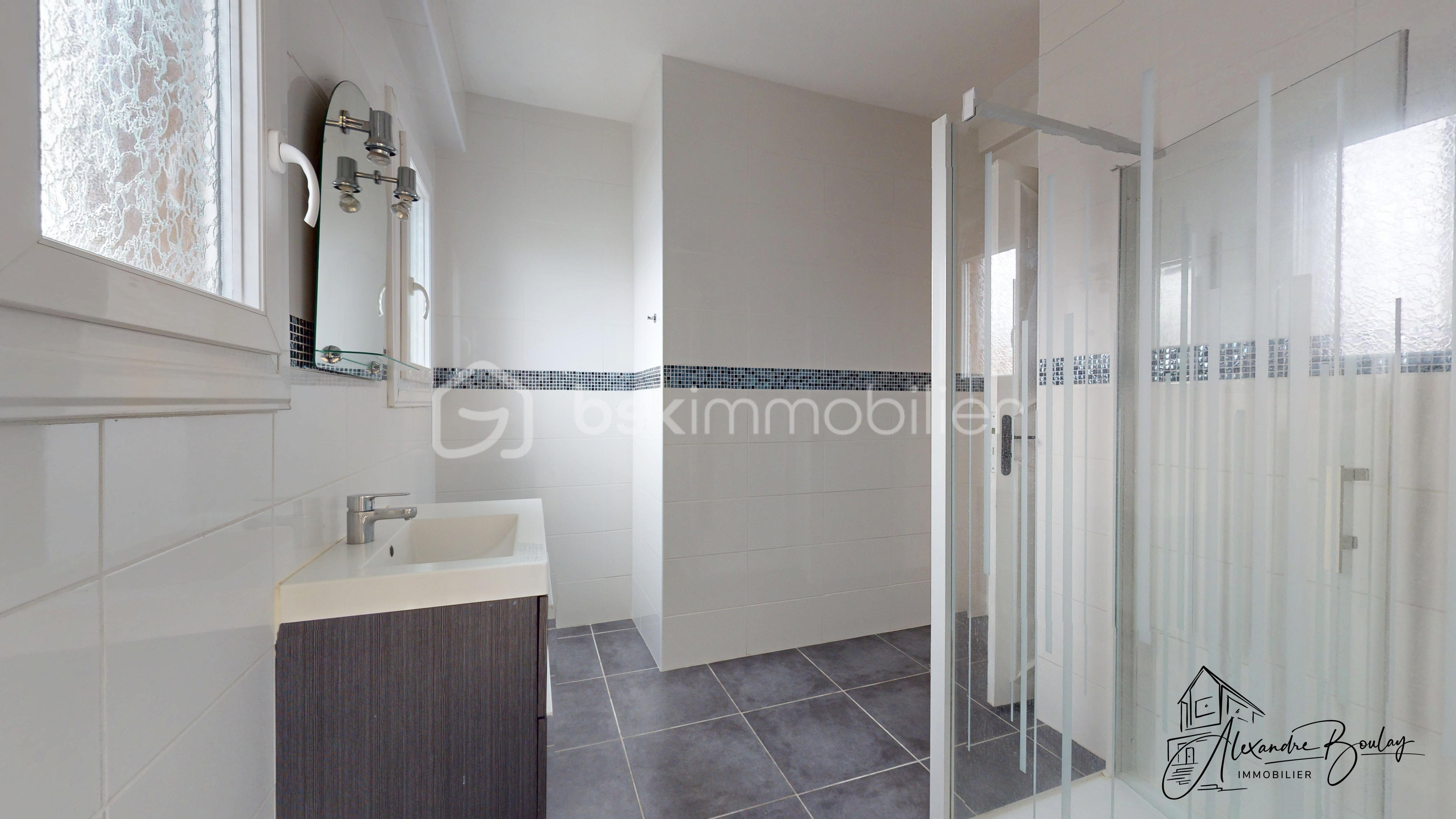 Appartement de 101,30 m² - ROGUET-APPT-10302025_094228.jpg