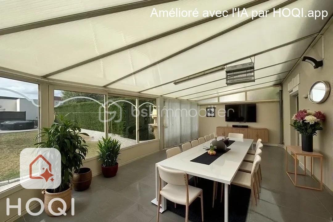 Maison traditionnelle de 170 m² - thumbnail_hoqi-photo.jpg