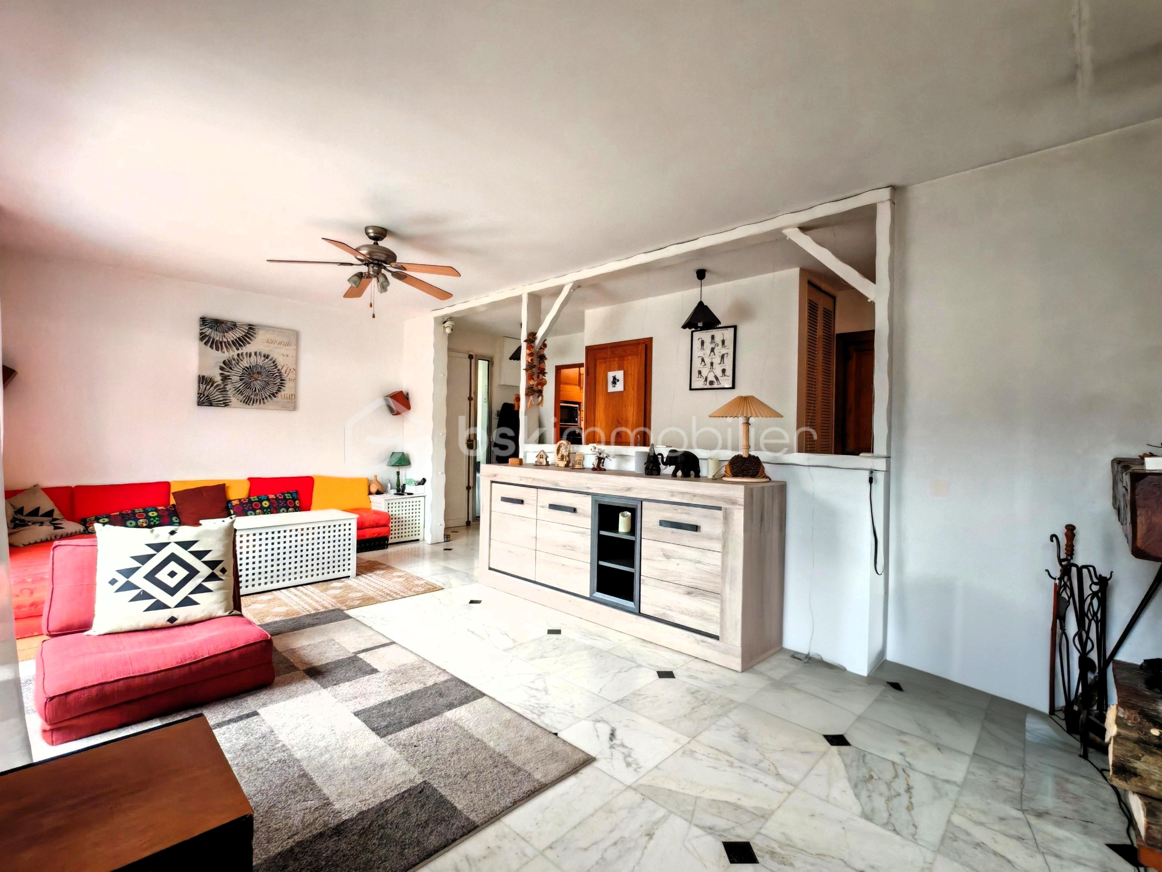 Maison de 104 m² - SALON 2.jpg