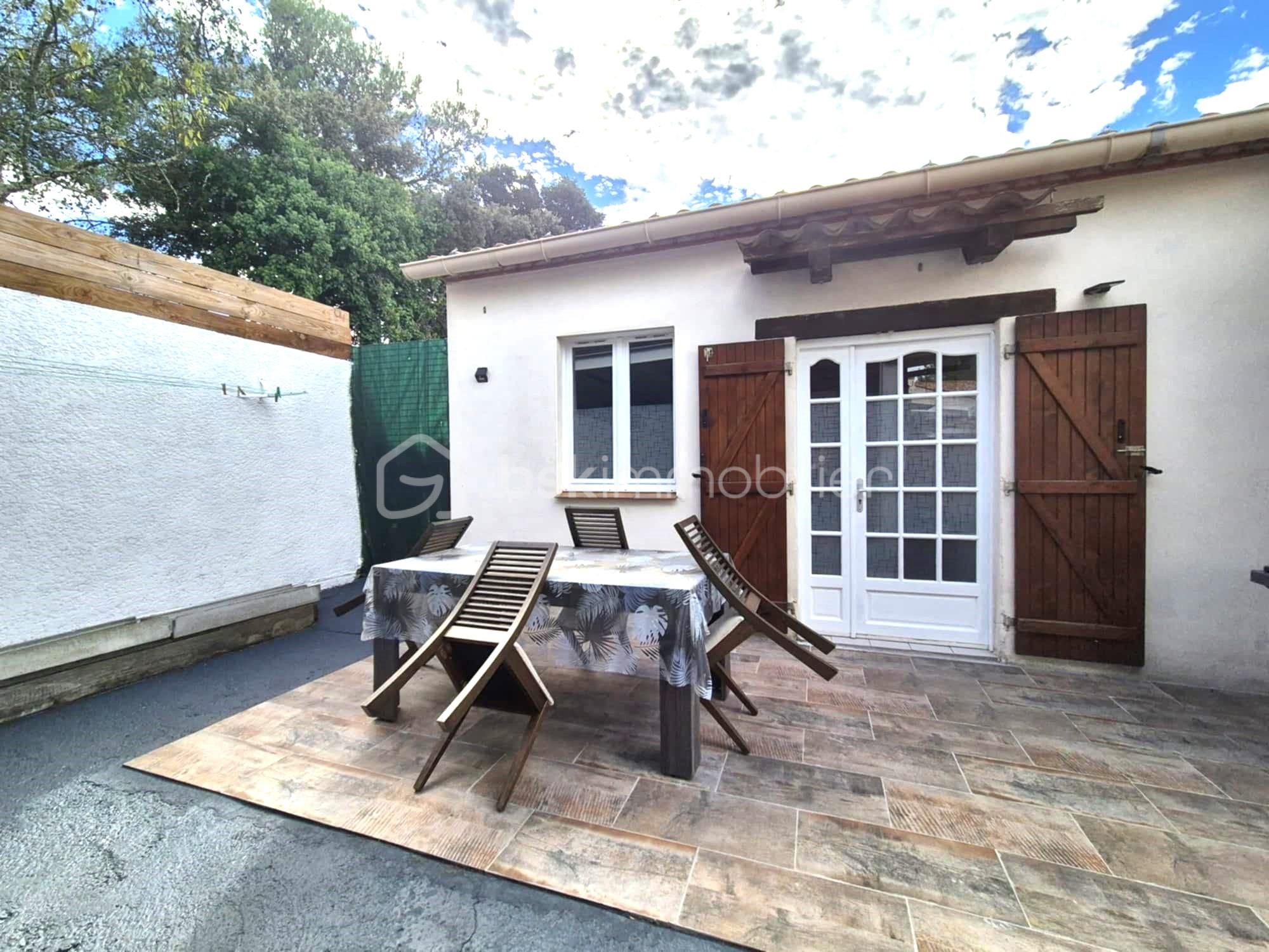 Maison traditionnelle de 190 m² - 294975a2-8682-4505-8af4-f6c15c6ad529.jpg