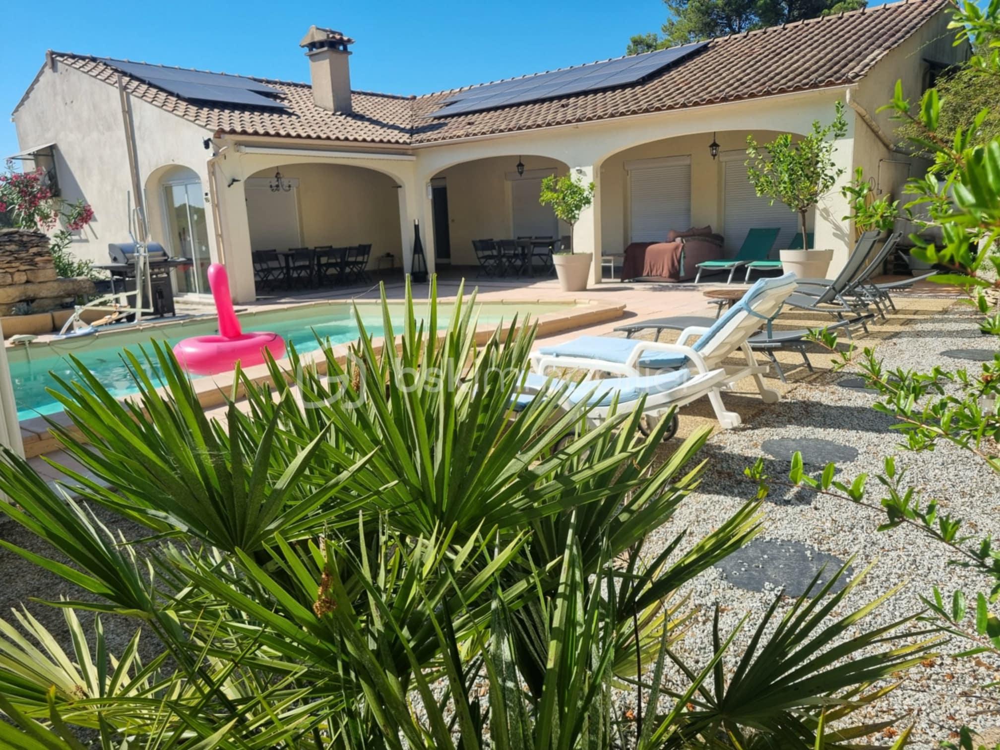 Maison traditionnelle de 190 m² - e25e1b10-23b8-4900-a93c-ada107d0cca1.jpg