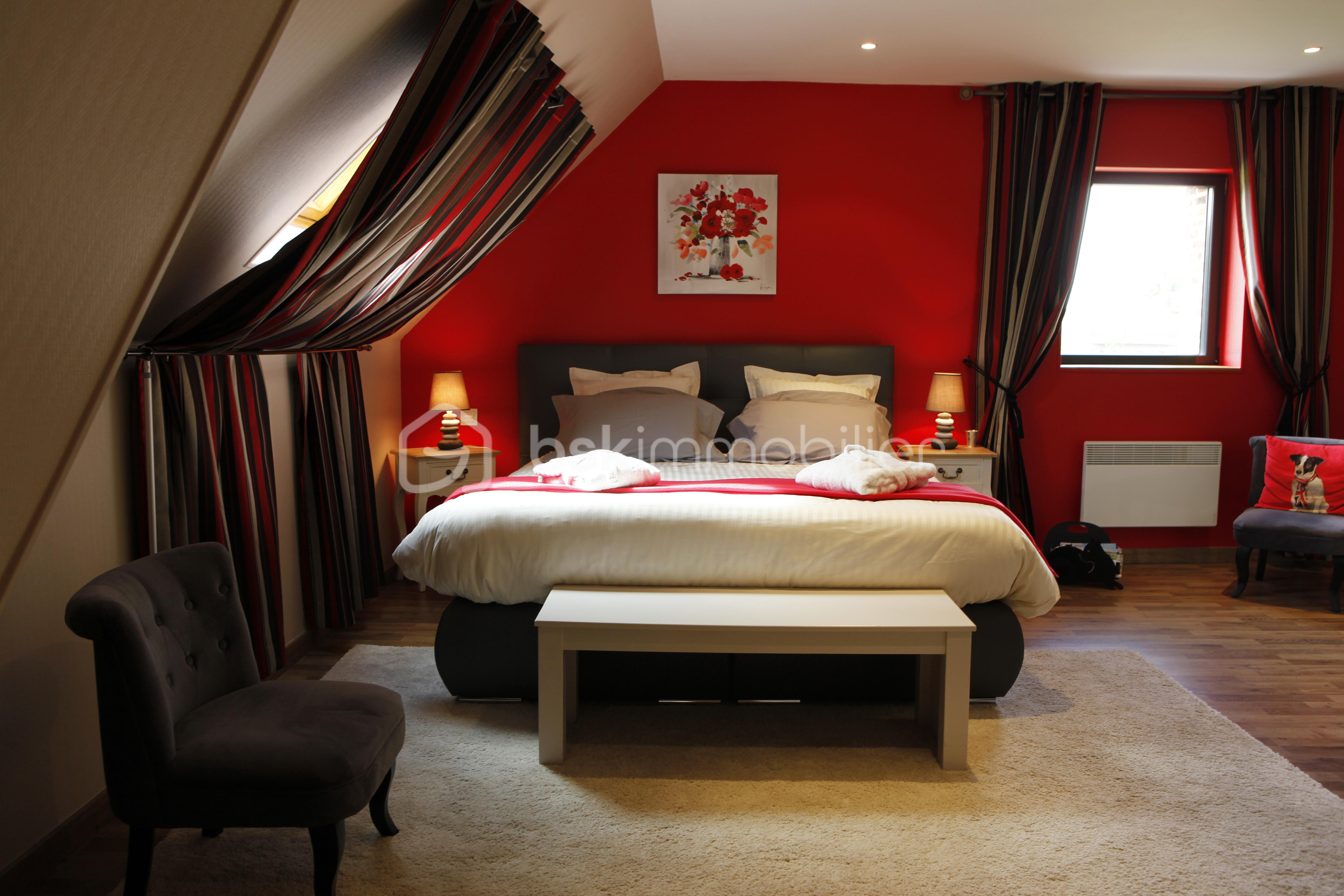Chambre rouge.jpg