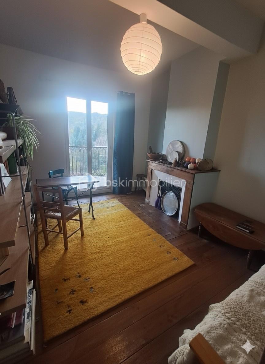 Maison de village de 230 m² - thumbnail_1763116900792.jpg