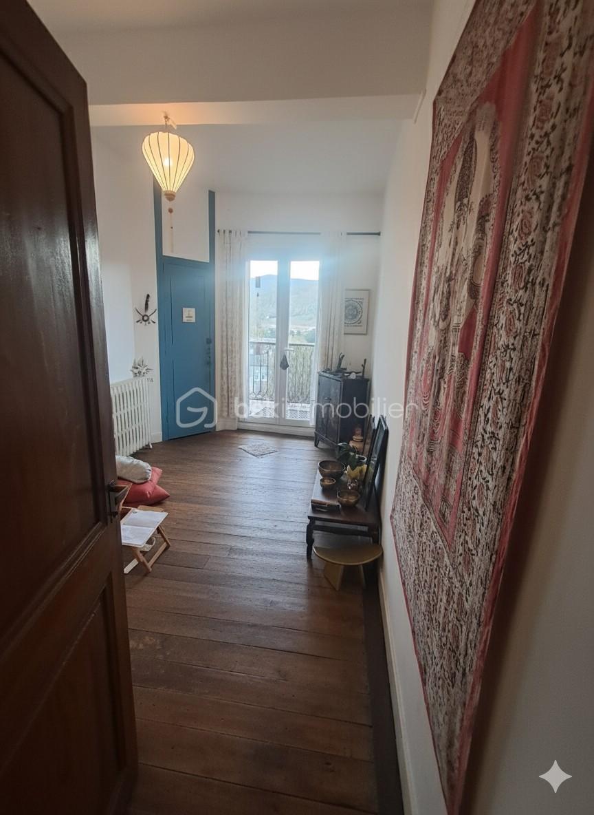 Maison de village de 230 m² - thumbnail_1763116696495.jpg