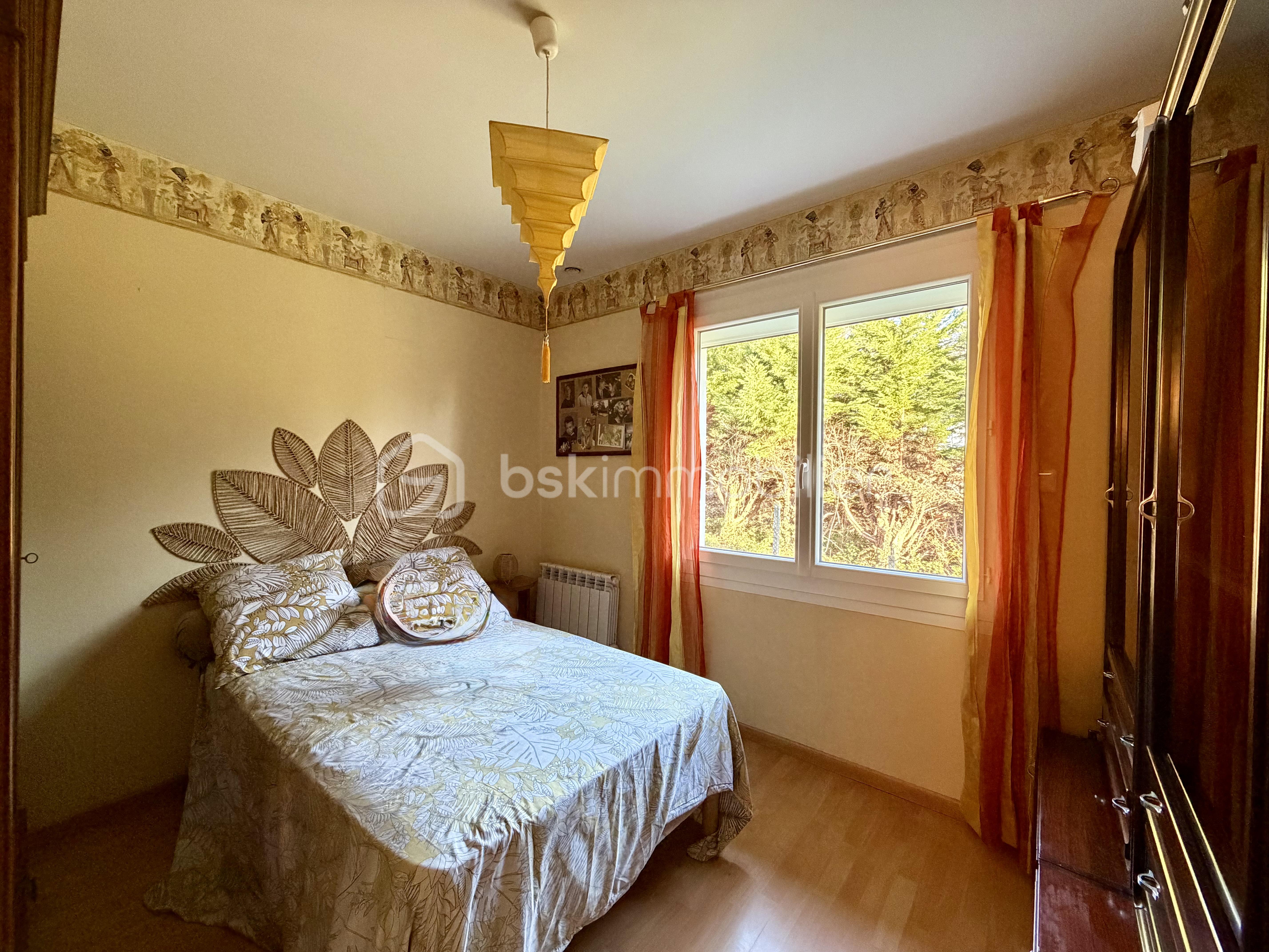 Maison d architecte de 168,42 m² - Chambre.3.jpeg