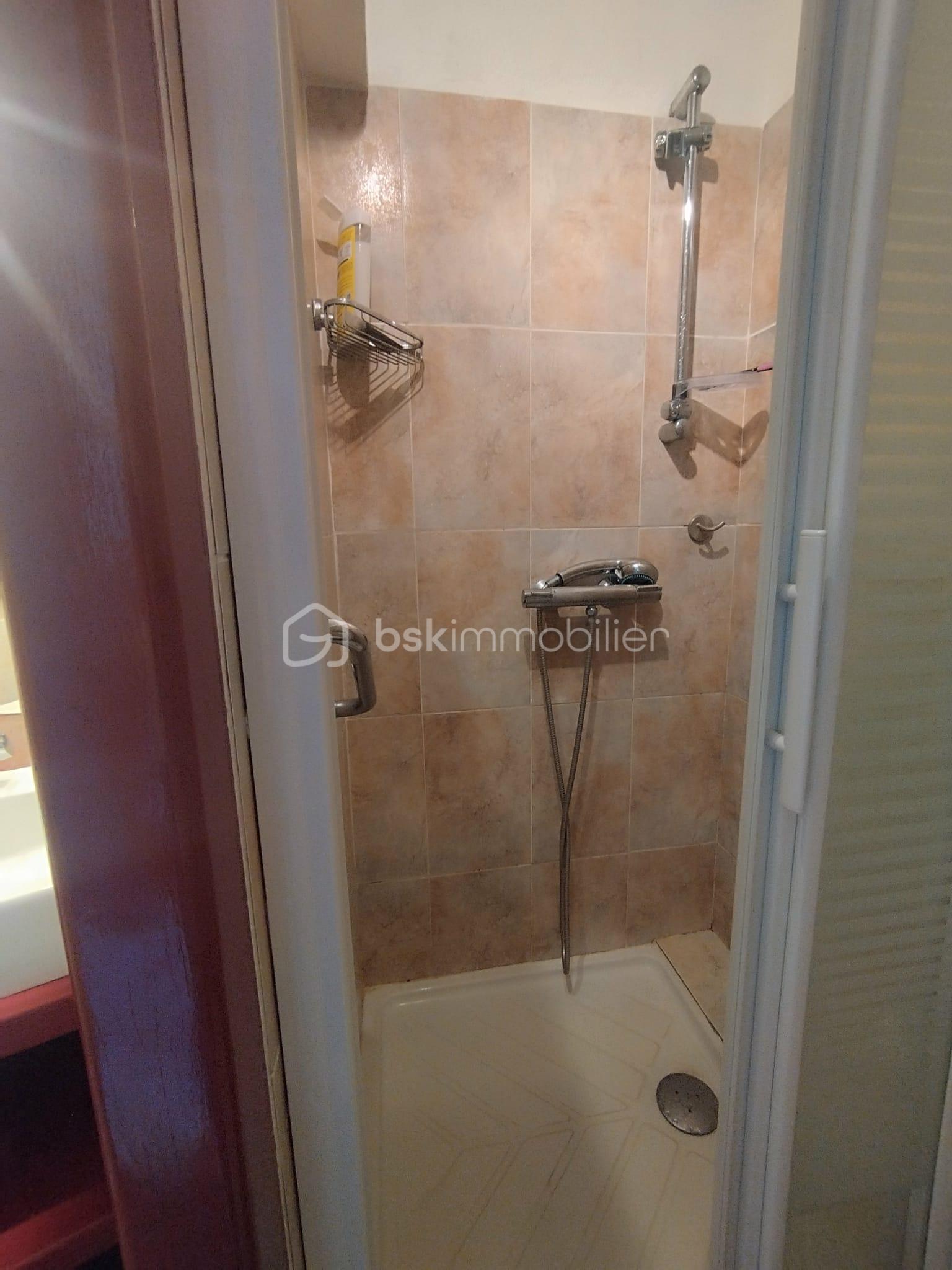 Appartement de 38 m² - f5dd72c6-77ca-4a35-99f4-3b2d904d9e05.jpg