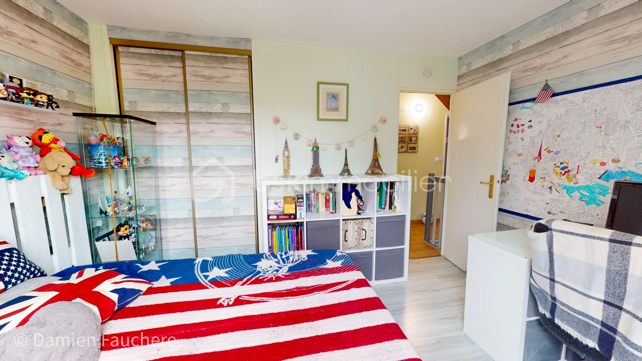 Maison de 120 m² - A-vendre-Maison-familiale-6-pieces-4-chambres-dans-le-quartier-recherche-de-Cesson-la-Foret-05052025_203057.jpg