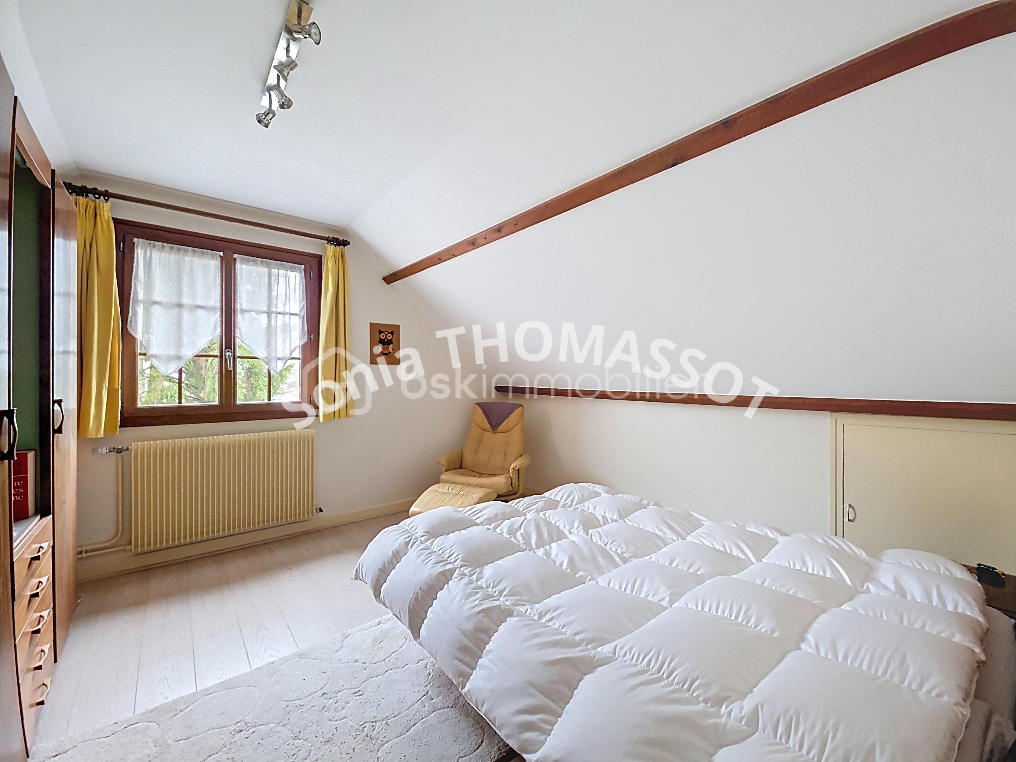 Maison de 150 m² - 52427.jpg