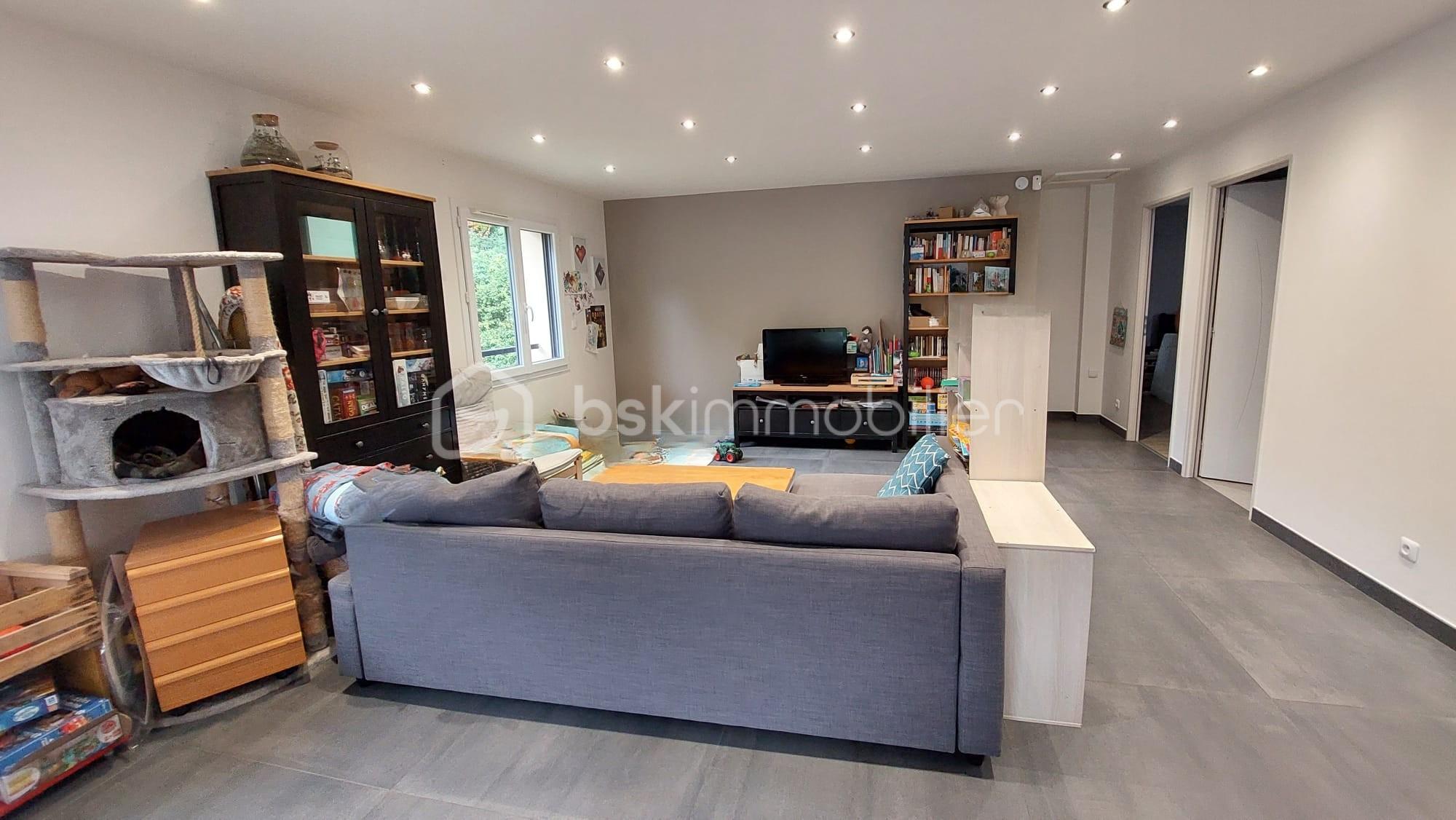 Maison traditionnelle de 89,53 m² - 9-Salon 2.jpg