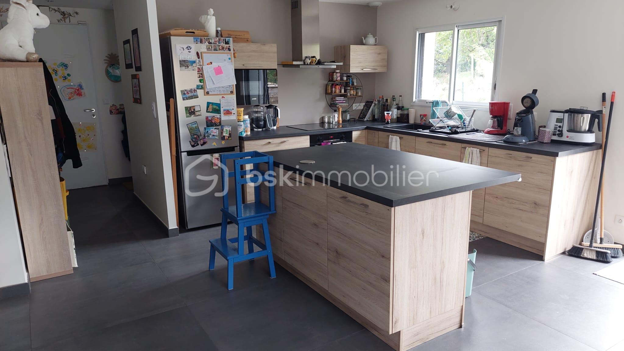 Maison traditionnelle de 89,53 m² - 7-Cuisine 1.jpg