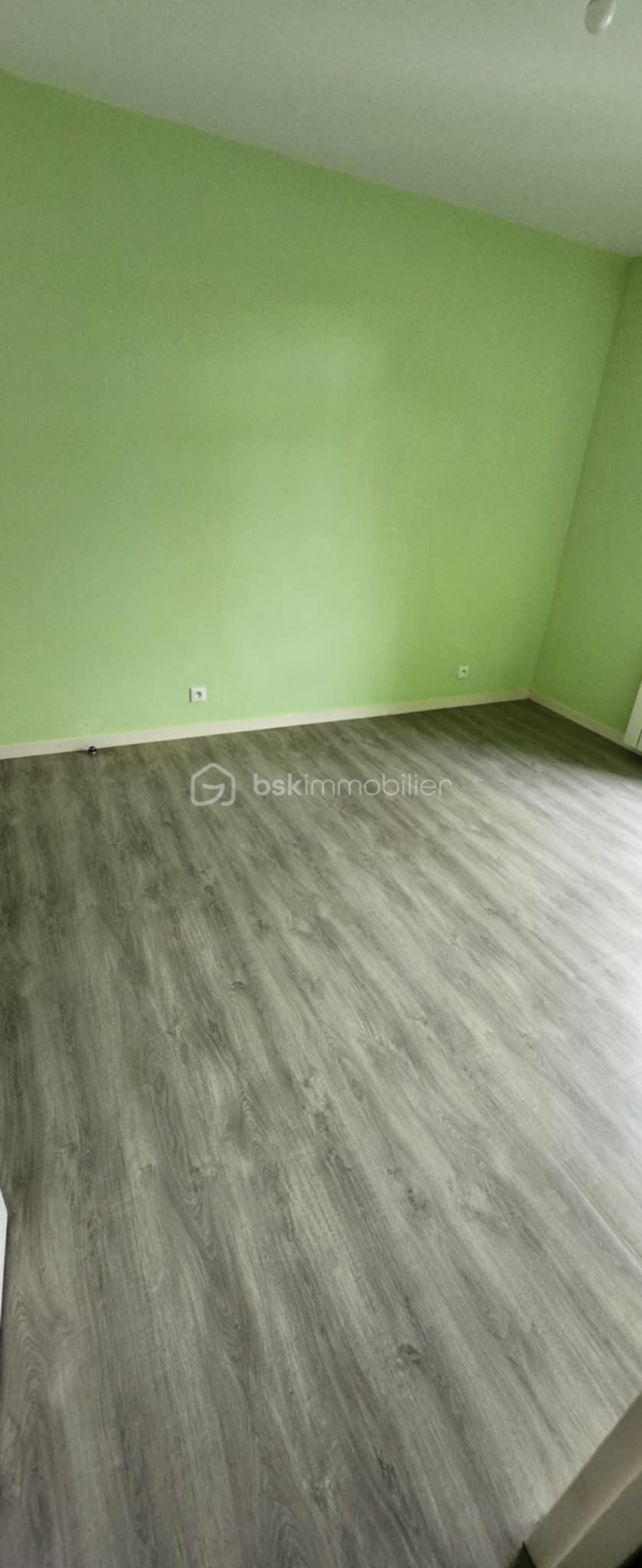 Fonds de commerce - Messenger_creation_63EFAA2D-4206-4513-AE7F-1766D8688907.jpeg