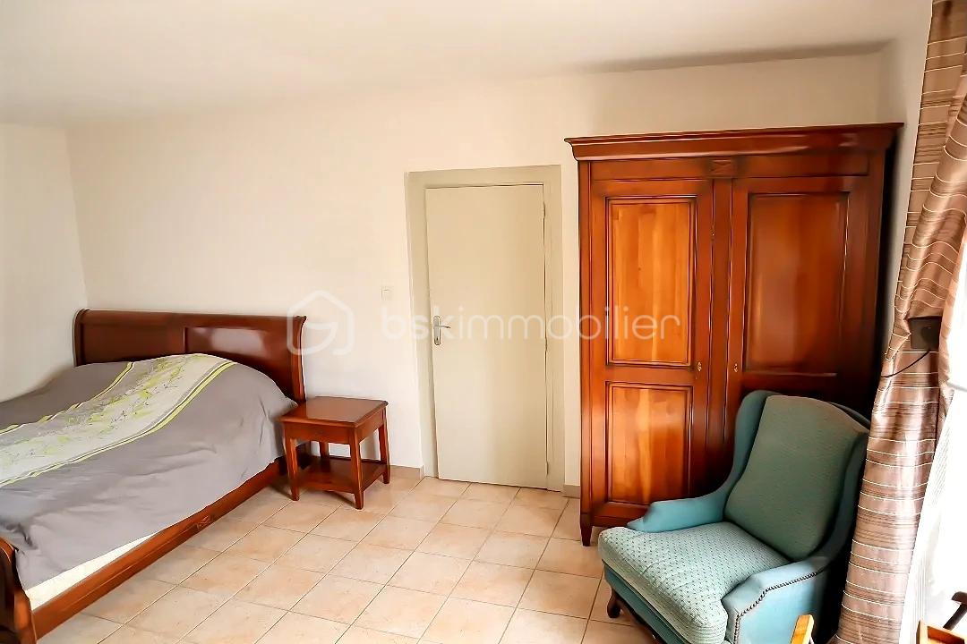 Demeure de 273 m² - hoqi-14e0a65c33124d41b77aec71ffa1db9c.jpg