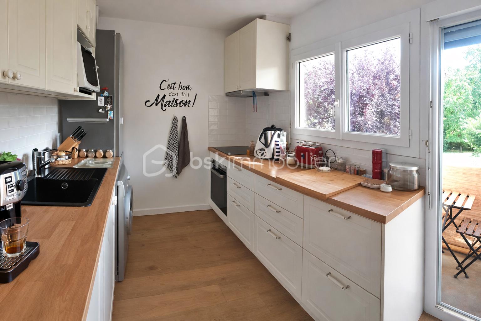 Appartement de 75,97 m² - 4 cuisine.png