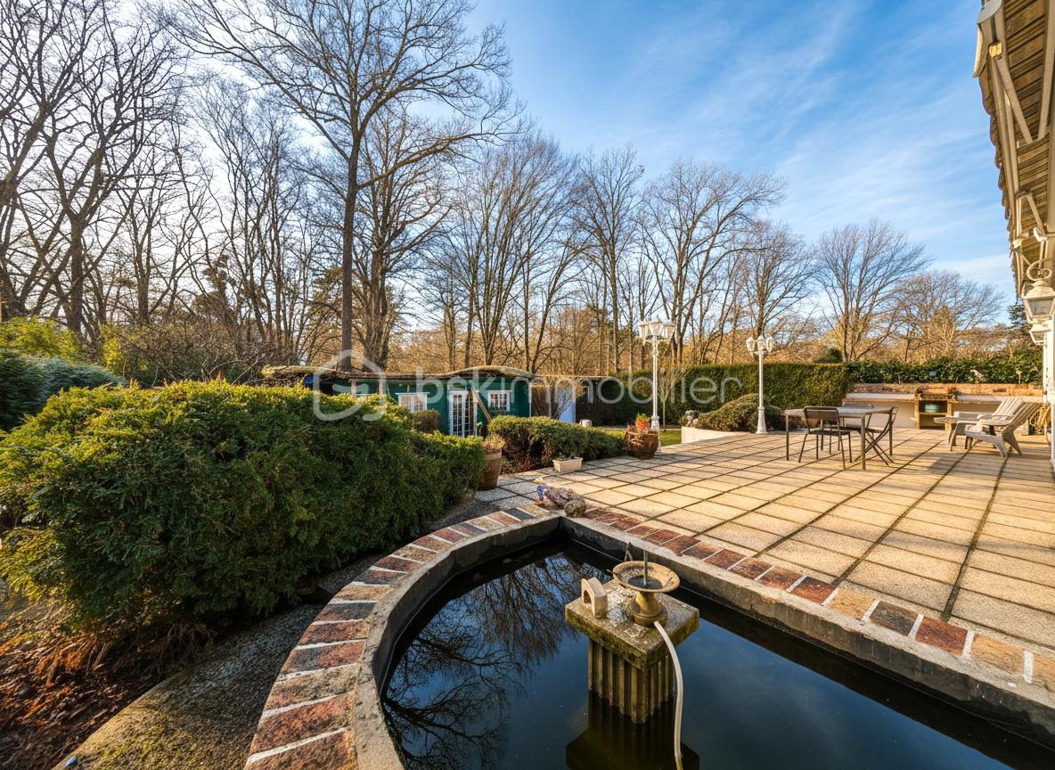 Maison traditionnelle de 150 m² - mare.jpg