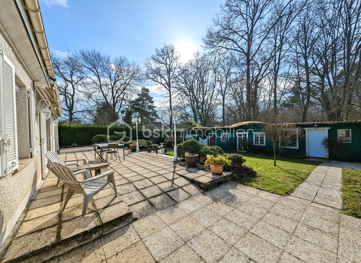 Maison traditionnelle de 150 m² - terrasse-cabaon.jpg