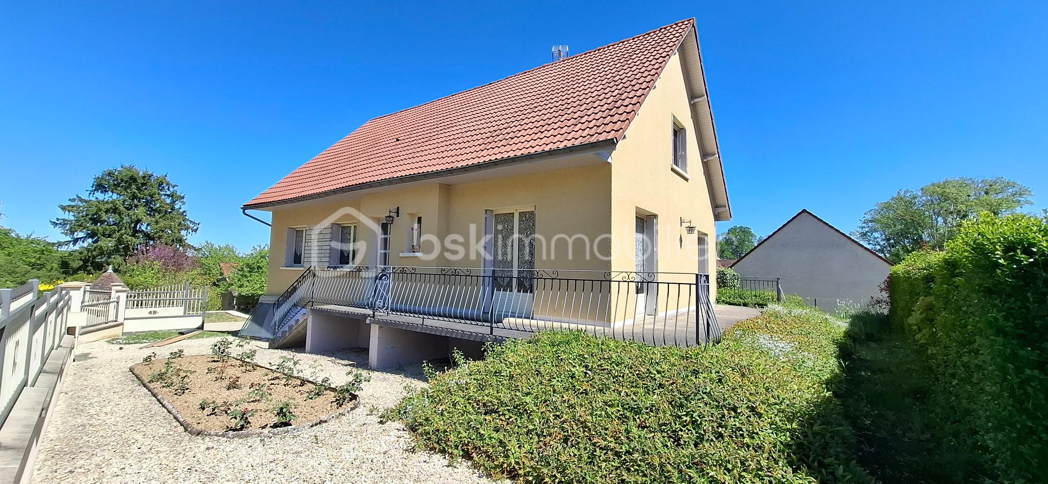 4 pièces 94 m² · à Seignelay · 94 m² · 179 900 €