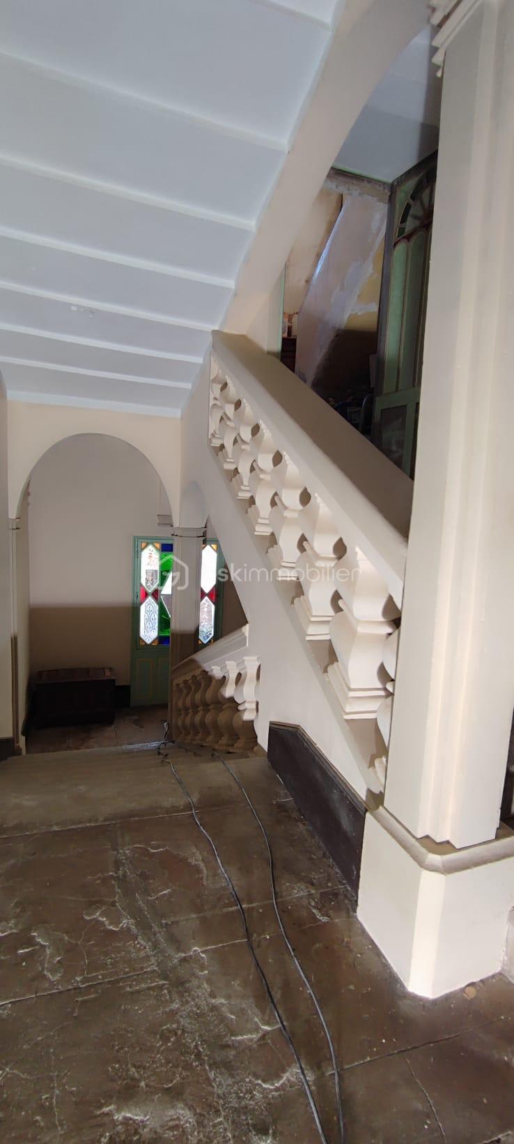 Maison de 350 m² - WhatsApp Image 2025-11-08 at 19.22.13 (8).jpeg
