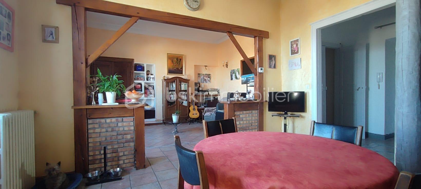 Maison de 350 m² - WhatsApp Image 2025-11-08 at 19.22.13 (1).jpeg