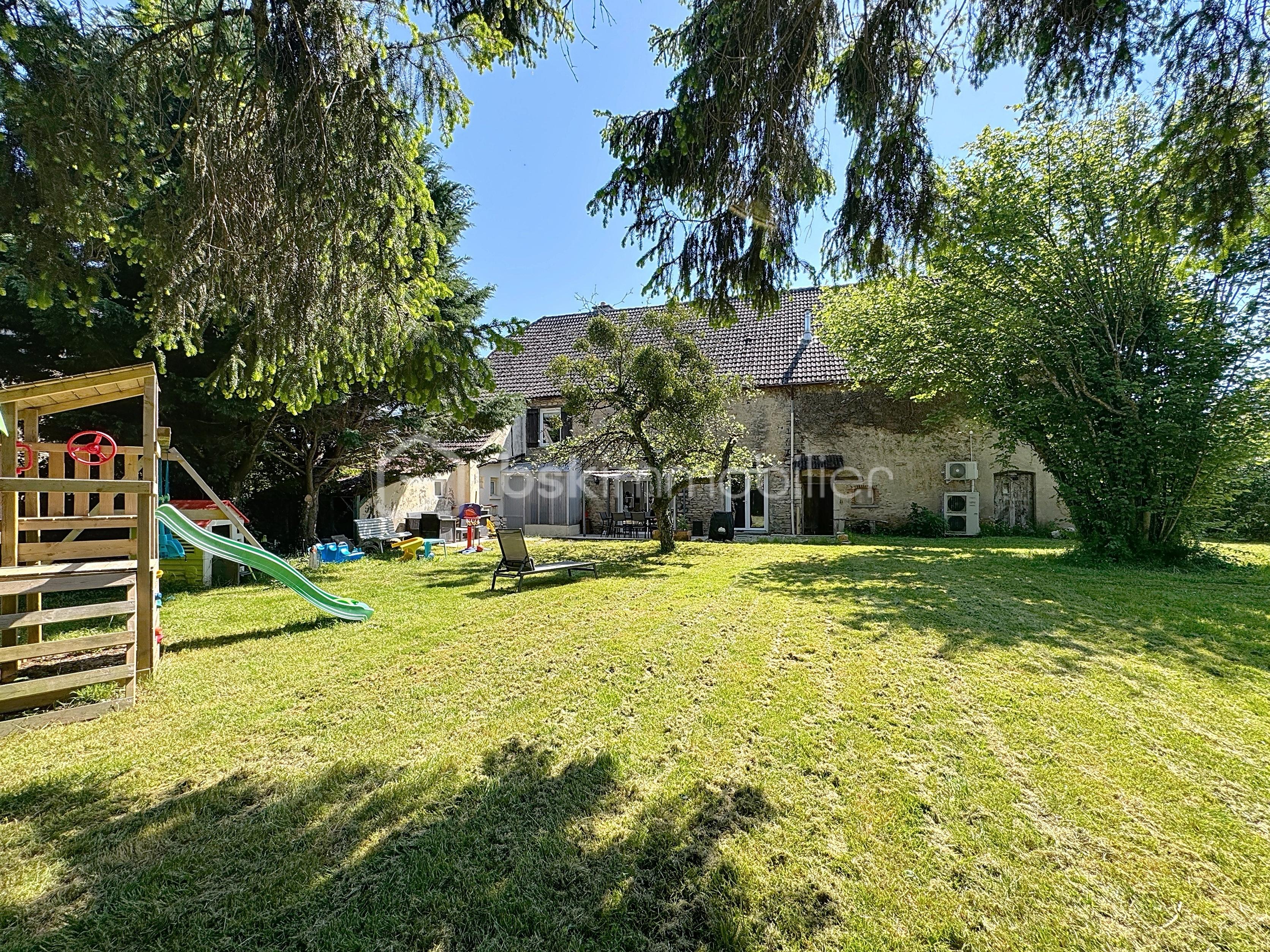 Maison de 160,51 m² - IMG_BC82B003439E-3.jpeg
