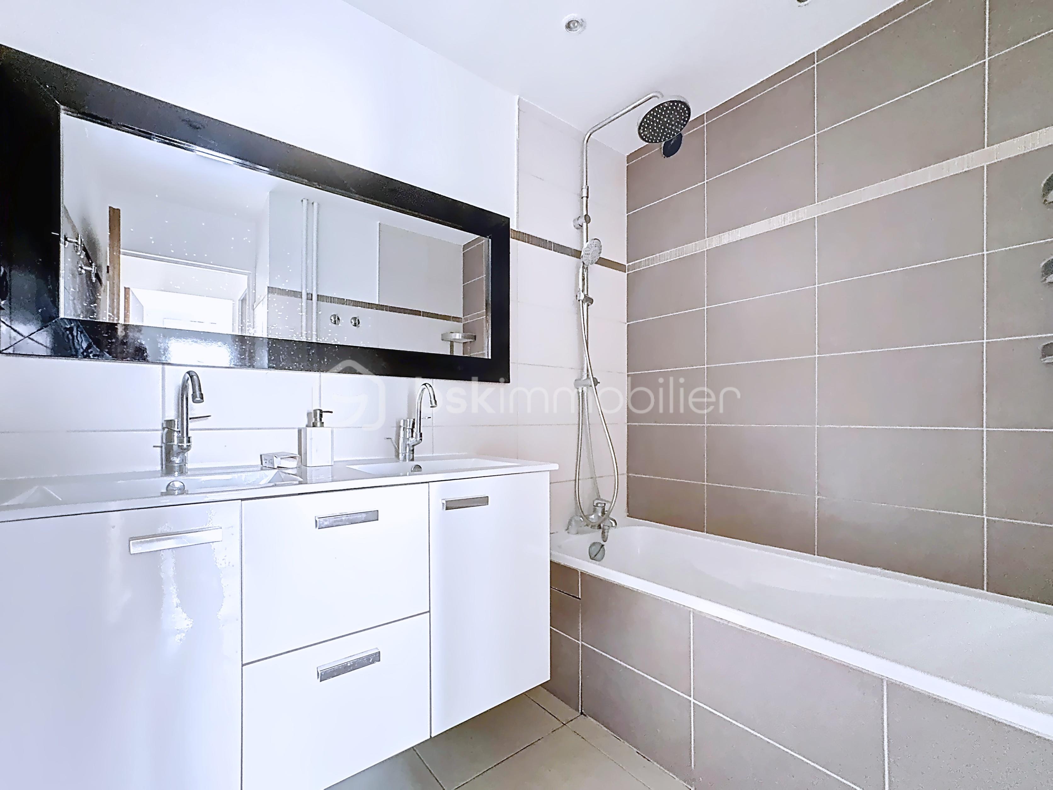 Appartement de 103,15 m² - téléchargement (6).png