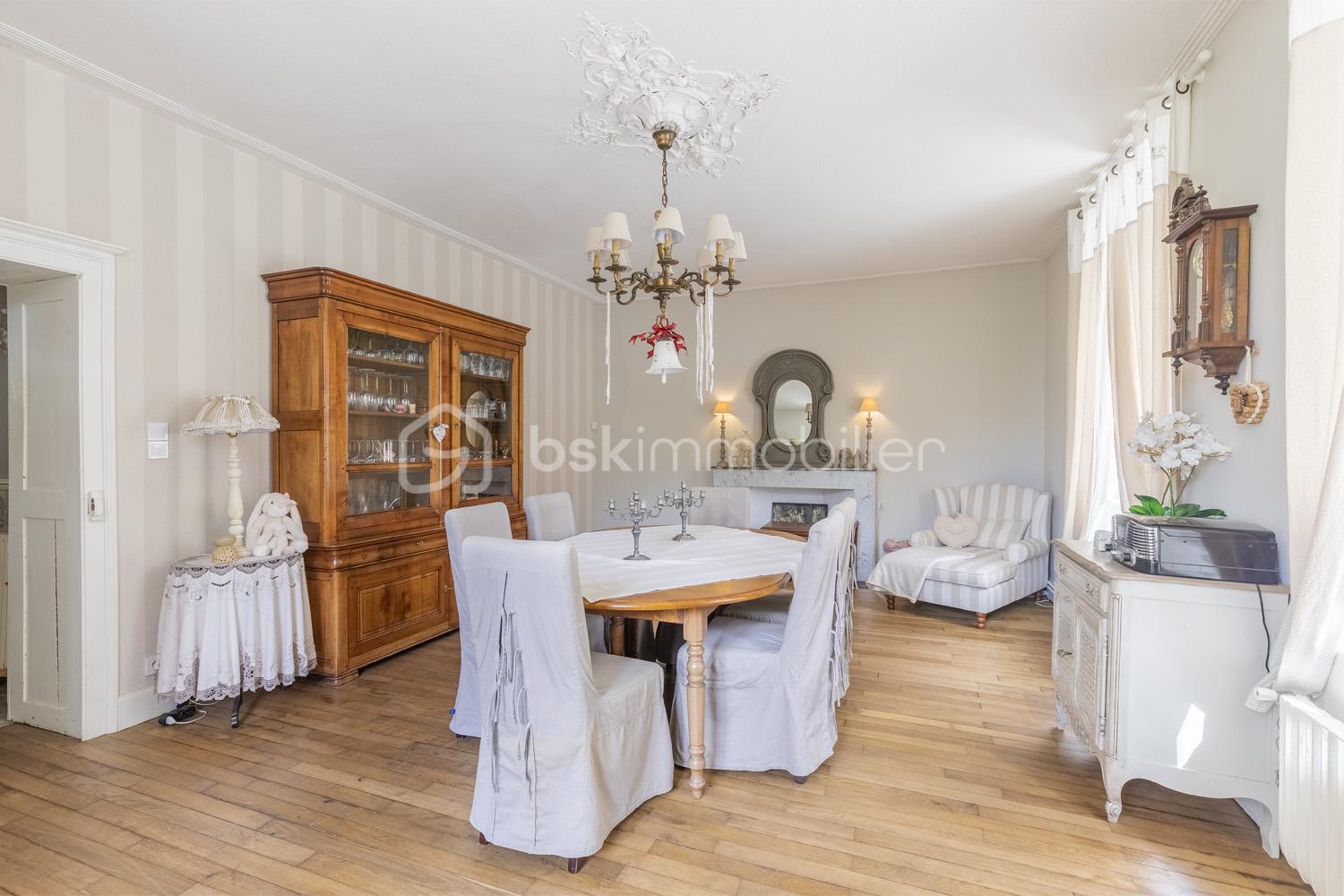 Maison de maitre de 300 m² - Maison doncourt les conflans8.jpg