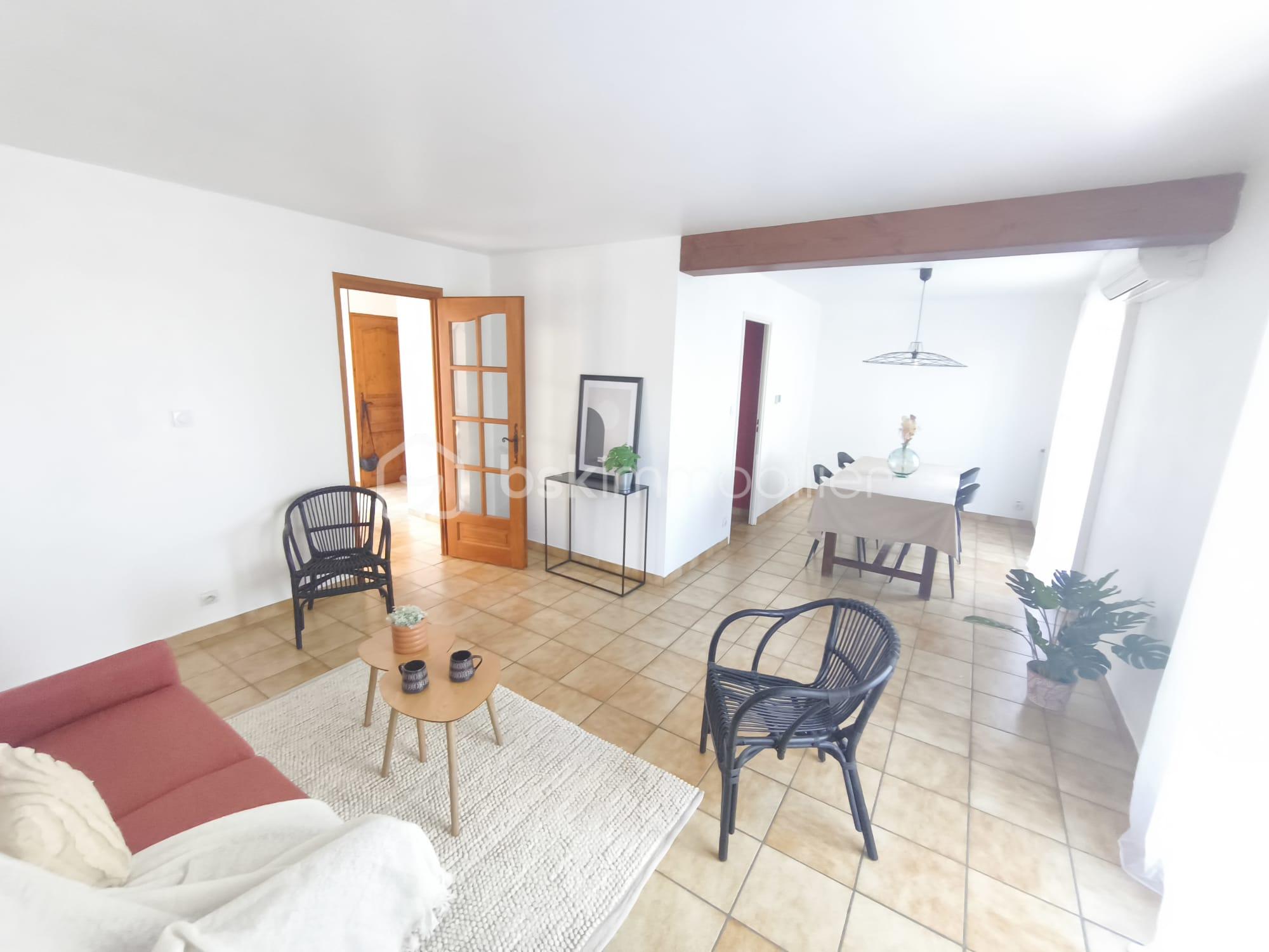 Maison traditionnelle de 110 m² - salon sejour home staging.jpeg