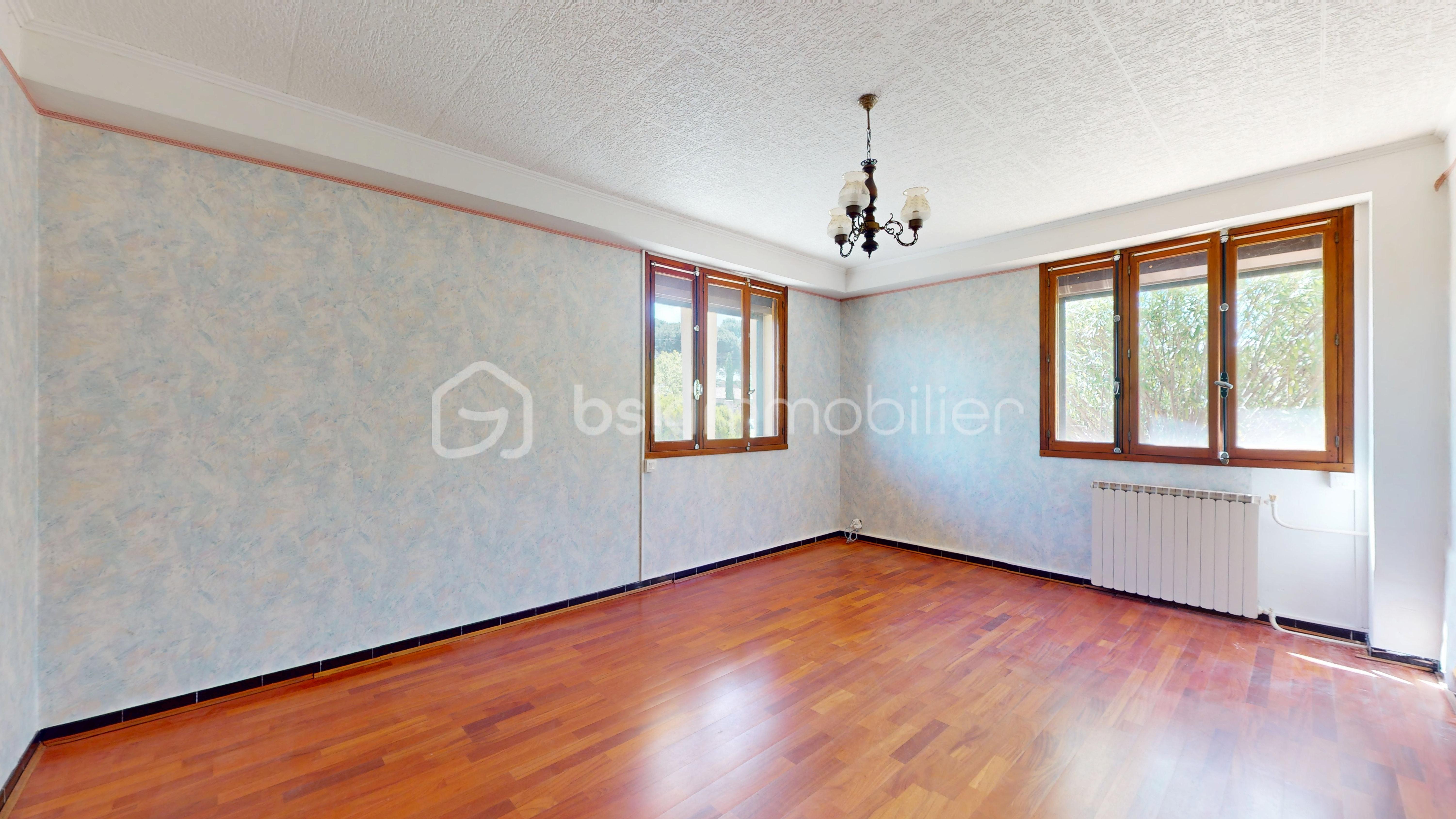 Maison-divisee-en-deux-logements-ou-logement-activite-pro-05082026_163500.jpg