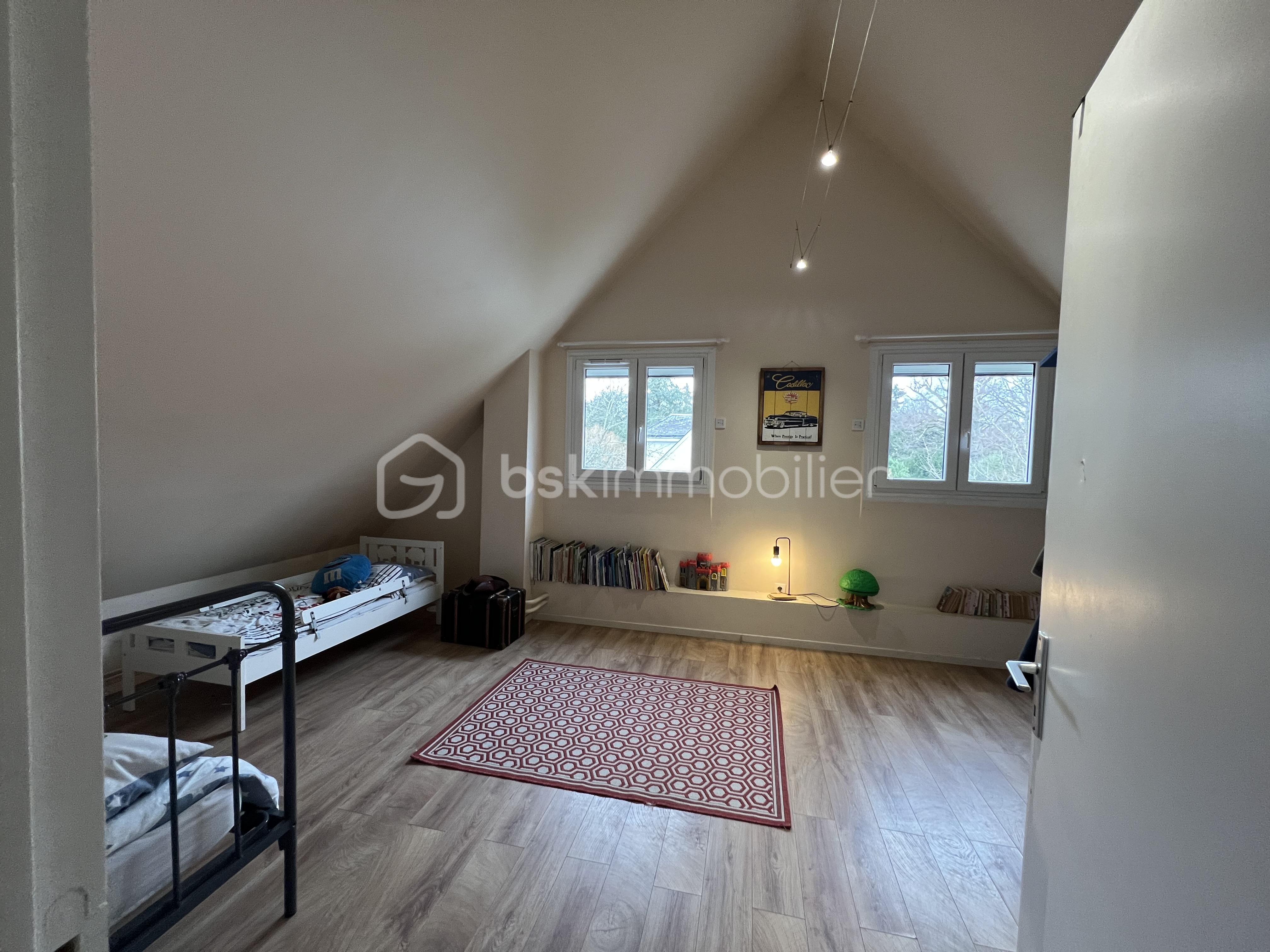 Maison traditionnelle de 150 m² - chambre fond.jpg