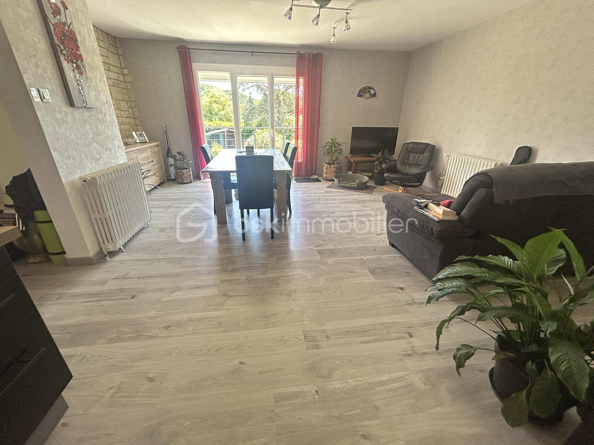 Maison de 100 m² - 9243B866-6214-44F9-9BA4-029E3A70D772_1_102_o.jpeg