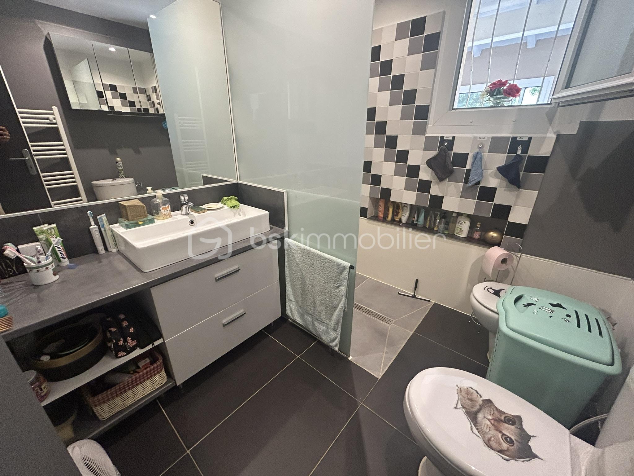 Maison de 100 m² - 322D93C7-7968-4E63-A2A1-5A0762D25223_1_102_o.jpeg