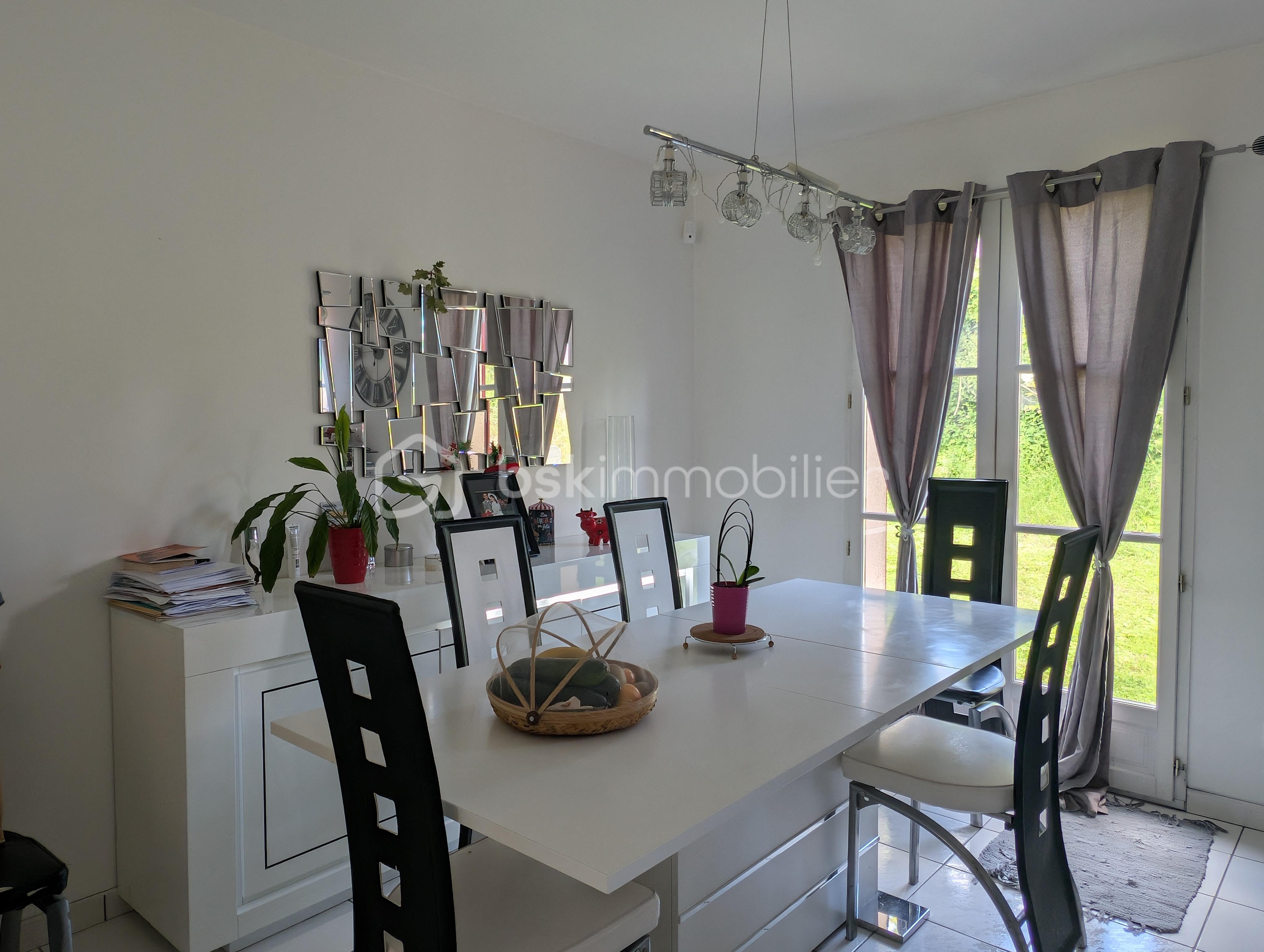 Maison de 90 m² - PXL_20250801_115827136.jpg
