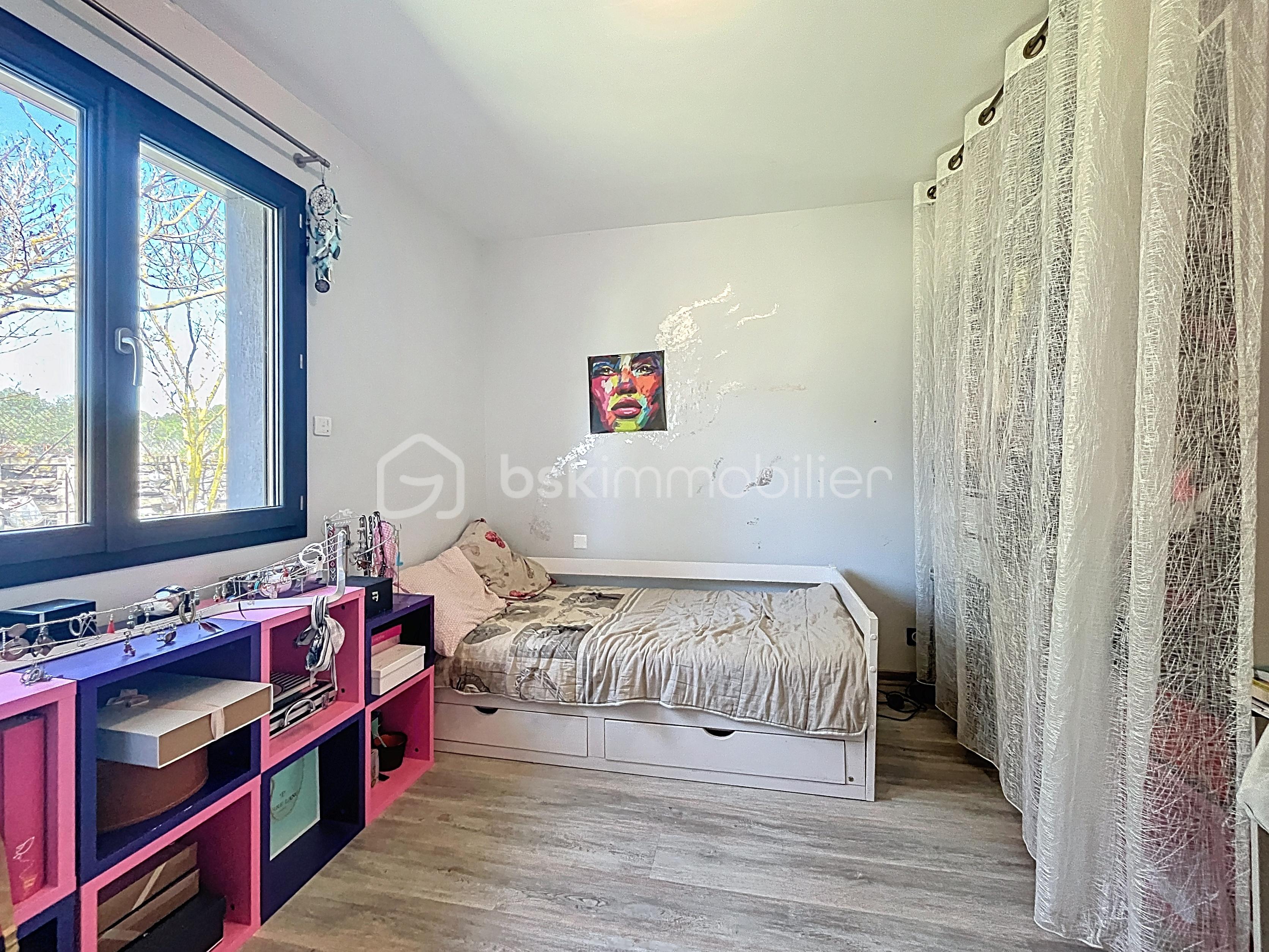 Maison contemporaine de 137 m² - CHAMBRE 2.jpg