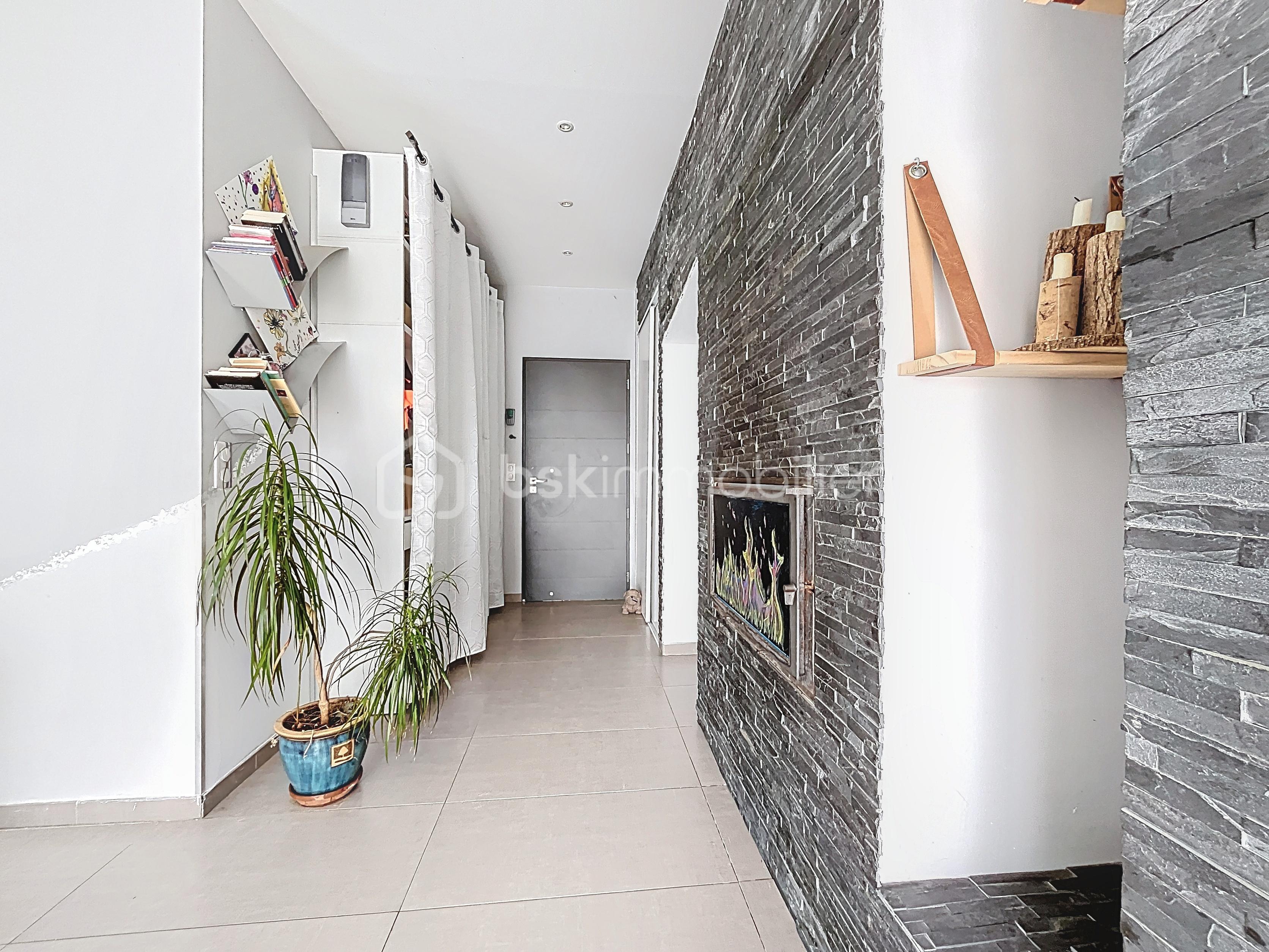 Maison contemporaine de 137 m² - ENTREE (1).jpeg