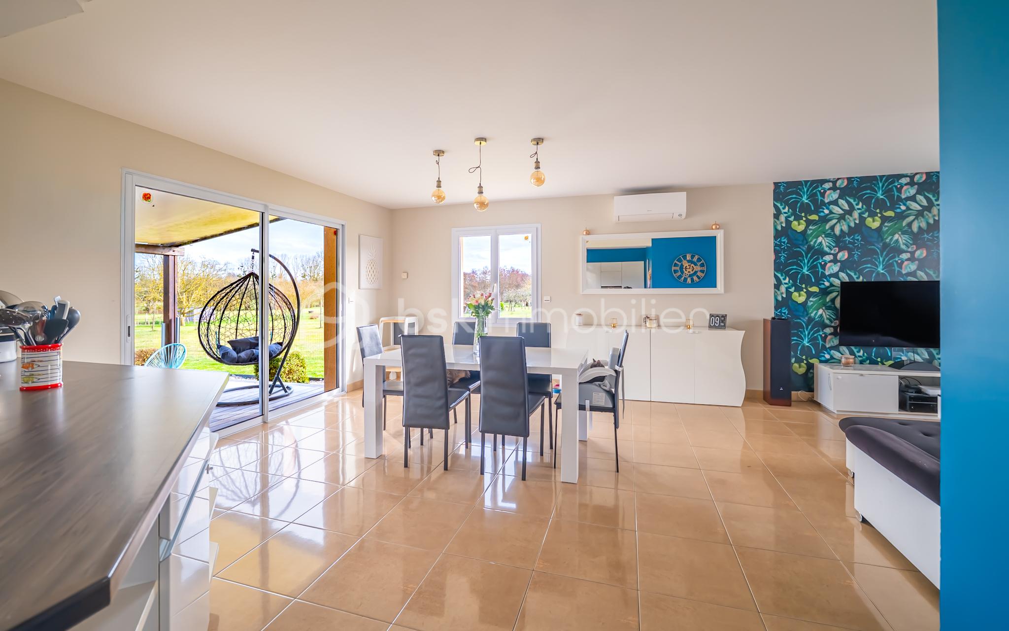 Maison traditionnelle de 156 m² - SBOUVET - BSK Immobilier-17.jpg