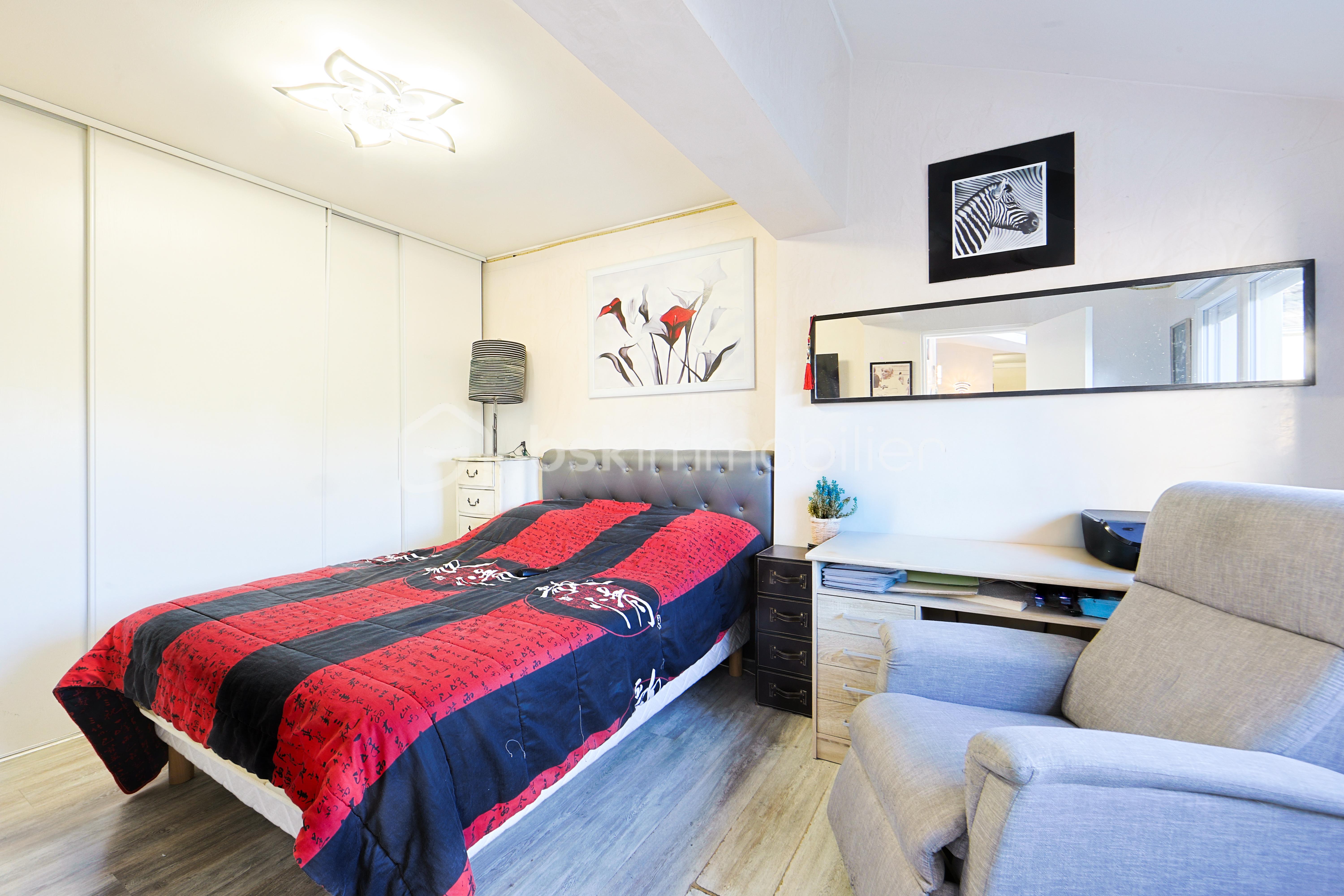 Maison de 110 m² - CRECY - CHAMBRE 1.jpg
