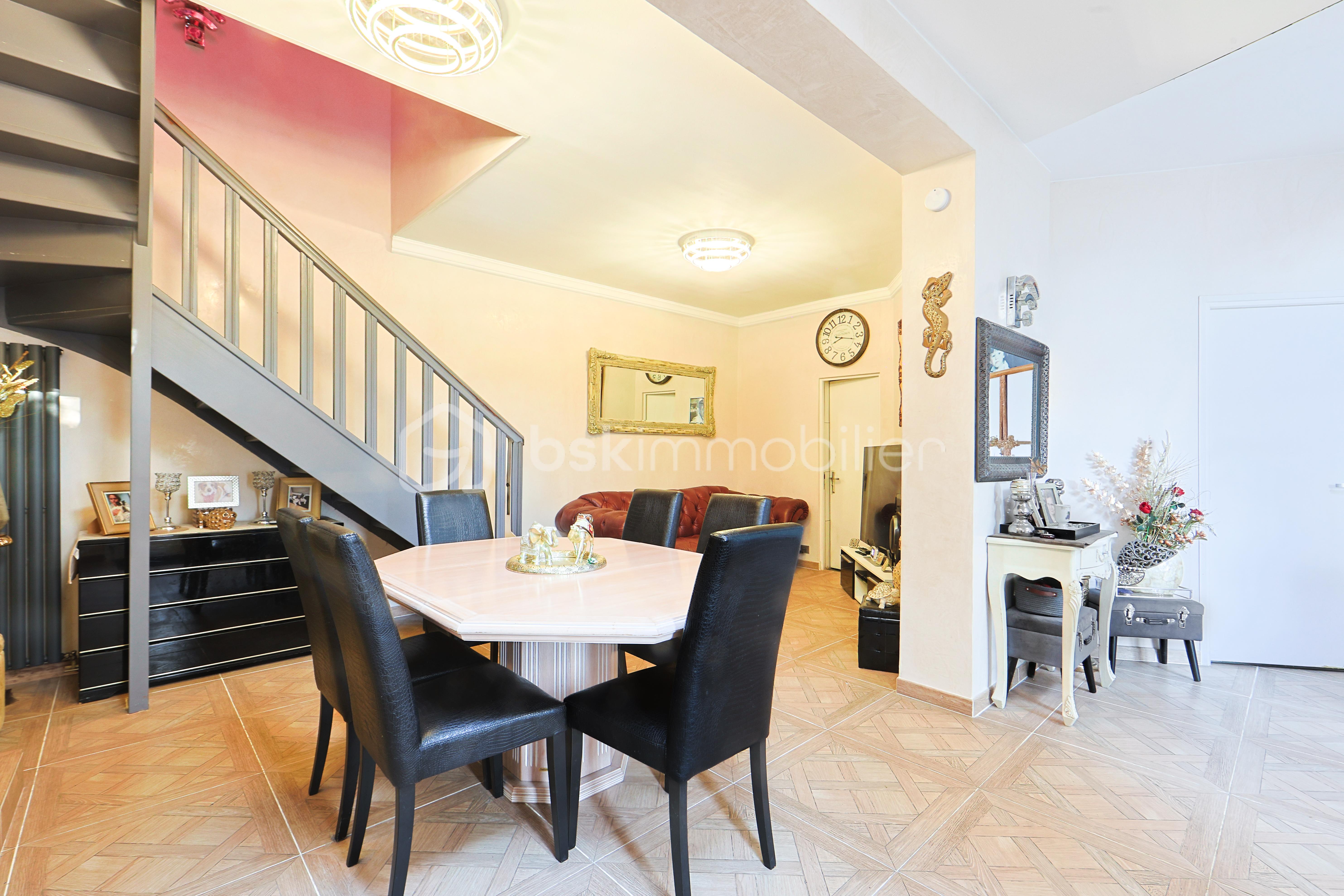 Maison de 110 m² - CRECY - SEJOUR 5.jpg