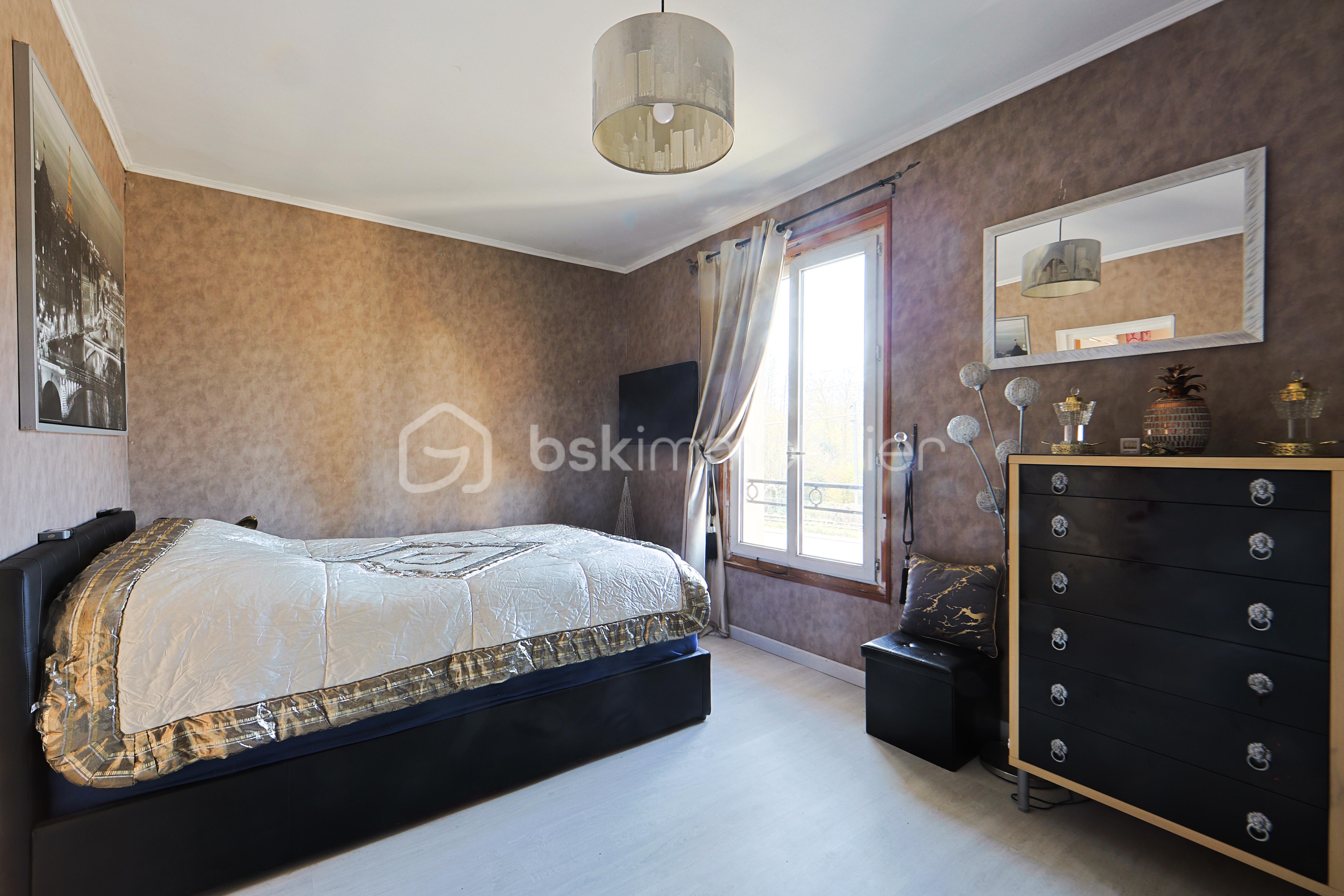 Maison de 110 m² - CRECY - CHAMBRE 3.jpg