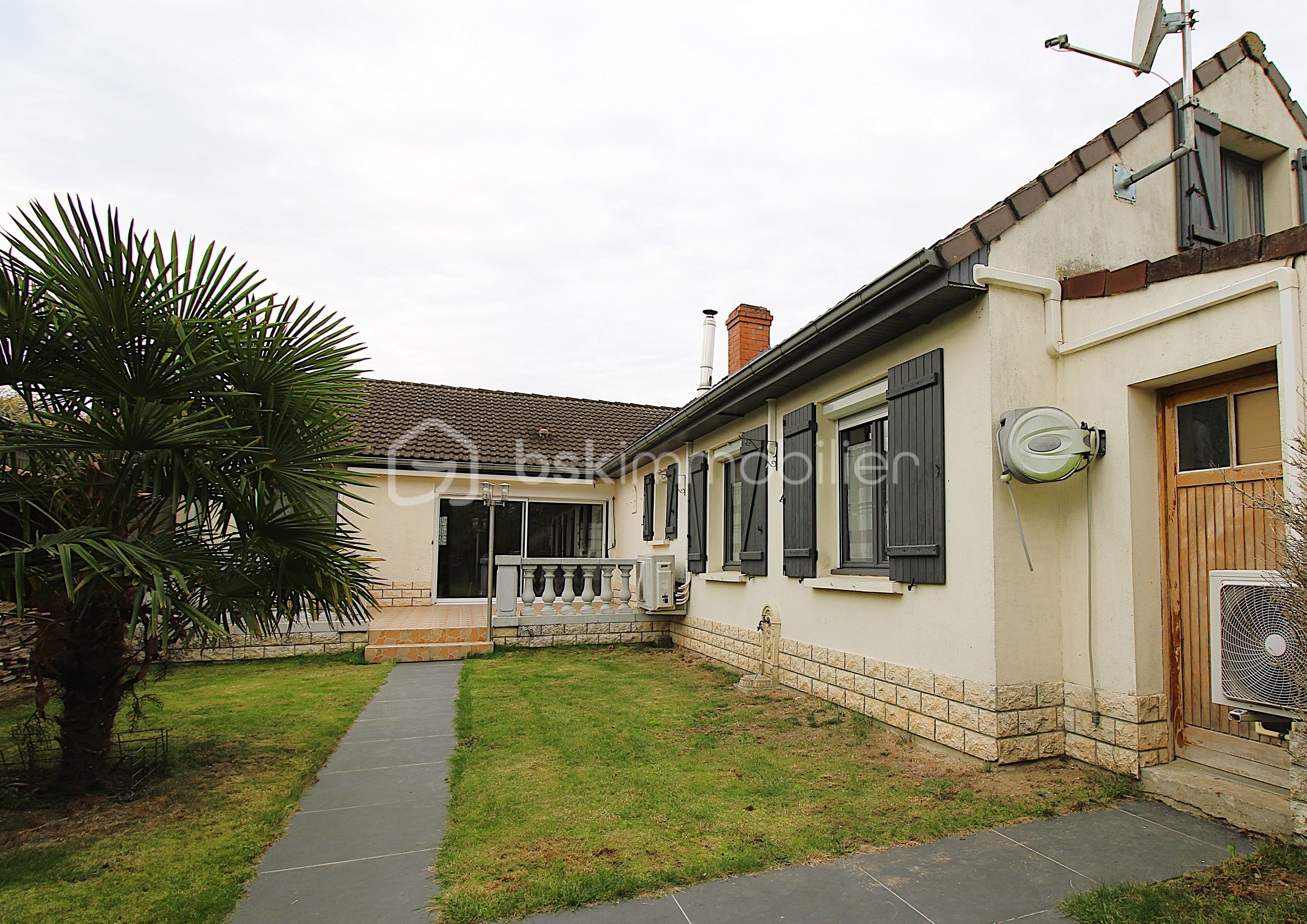 Maison de 133 m² - MAISON VUE VERS TERRASSE.JPG