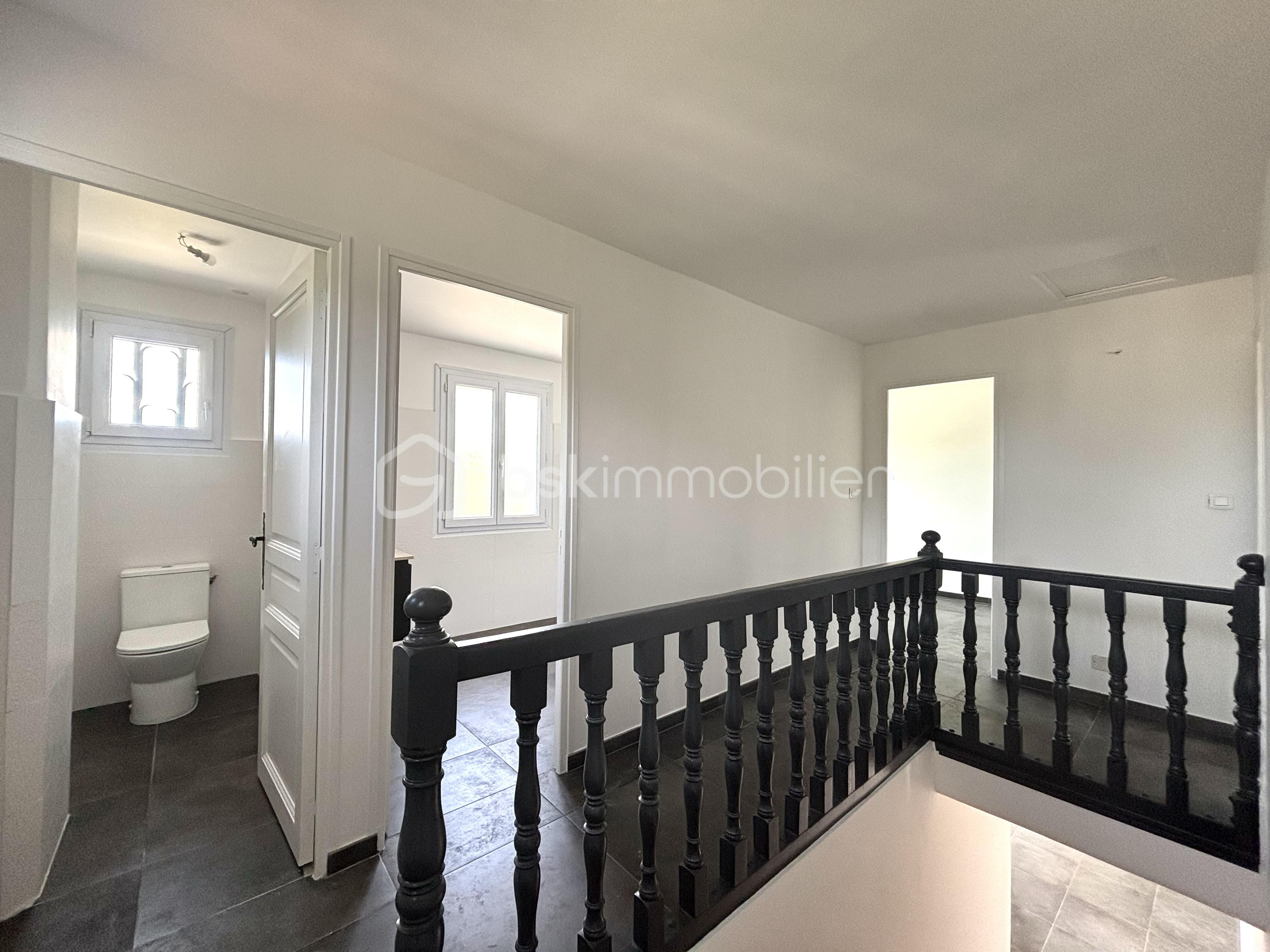 Maison traditionnelle de 126 m² - tempImage9fs4iL.png