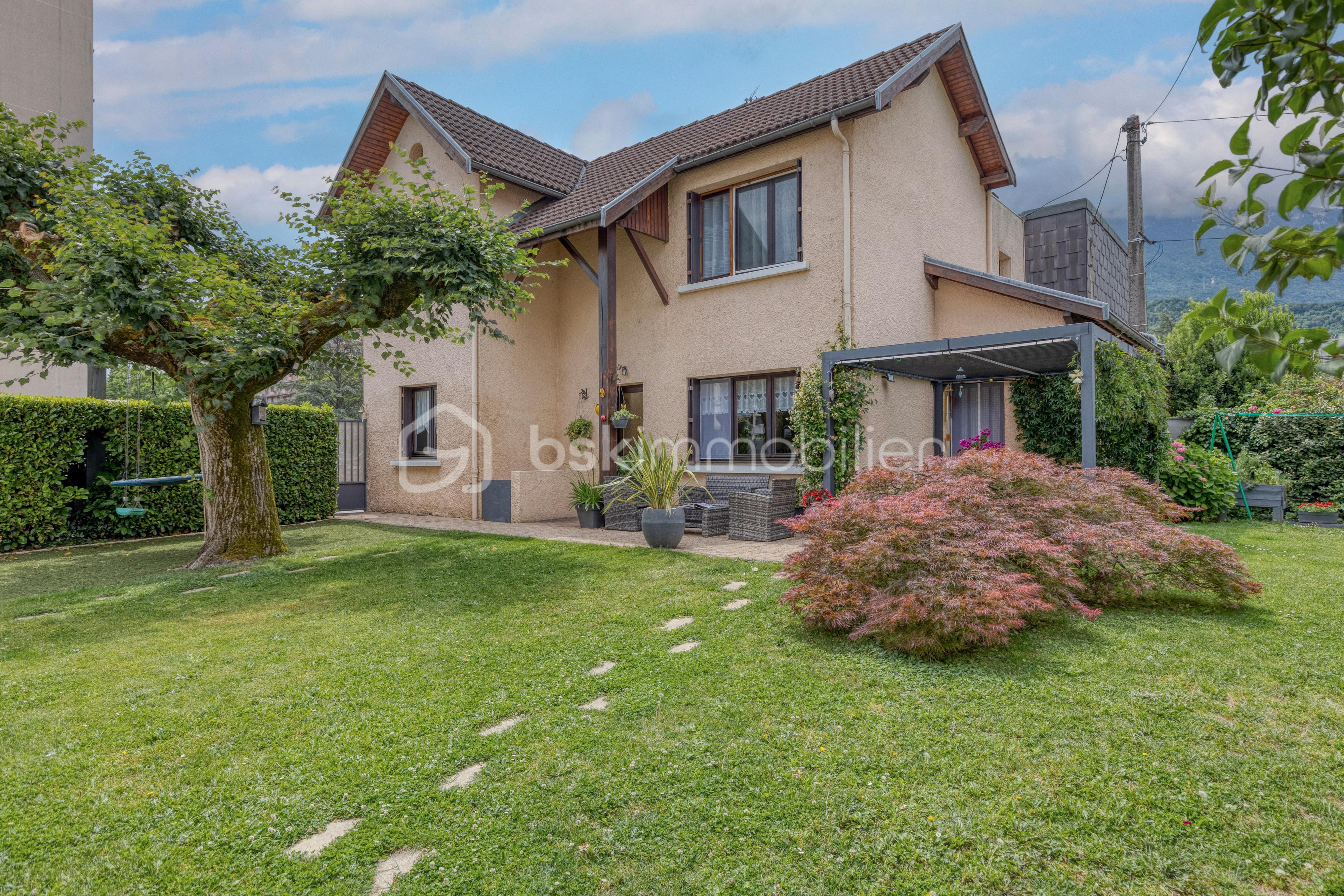 Maison 5 pièces 133 m² · à Echirolles · 132,9 m² · 340 000 €