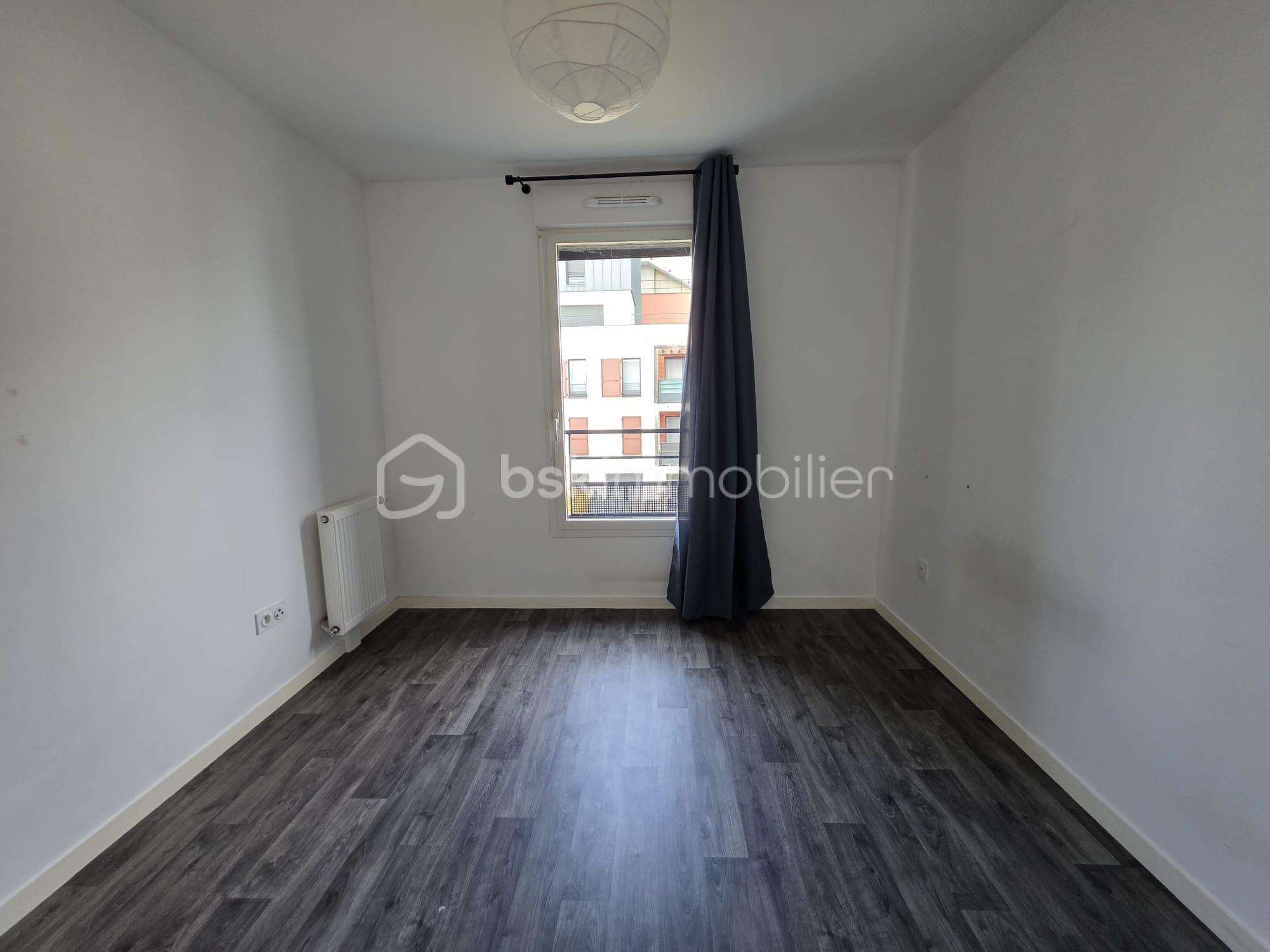 Duplex de 74,99 m² - chambre bb (2).jpg