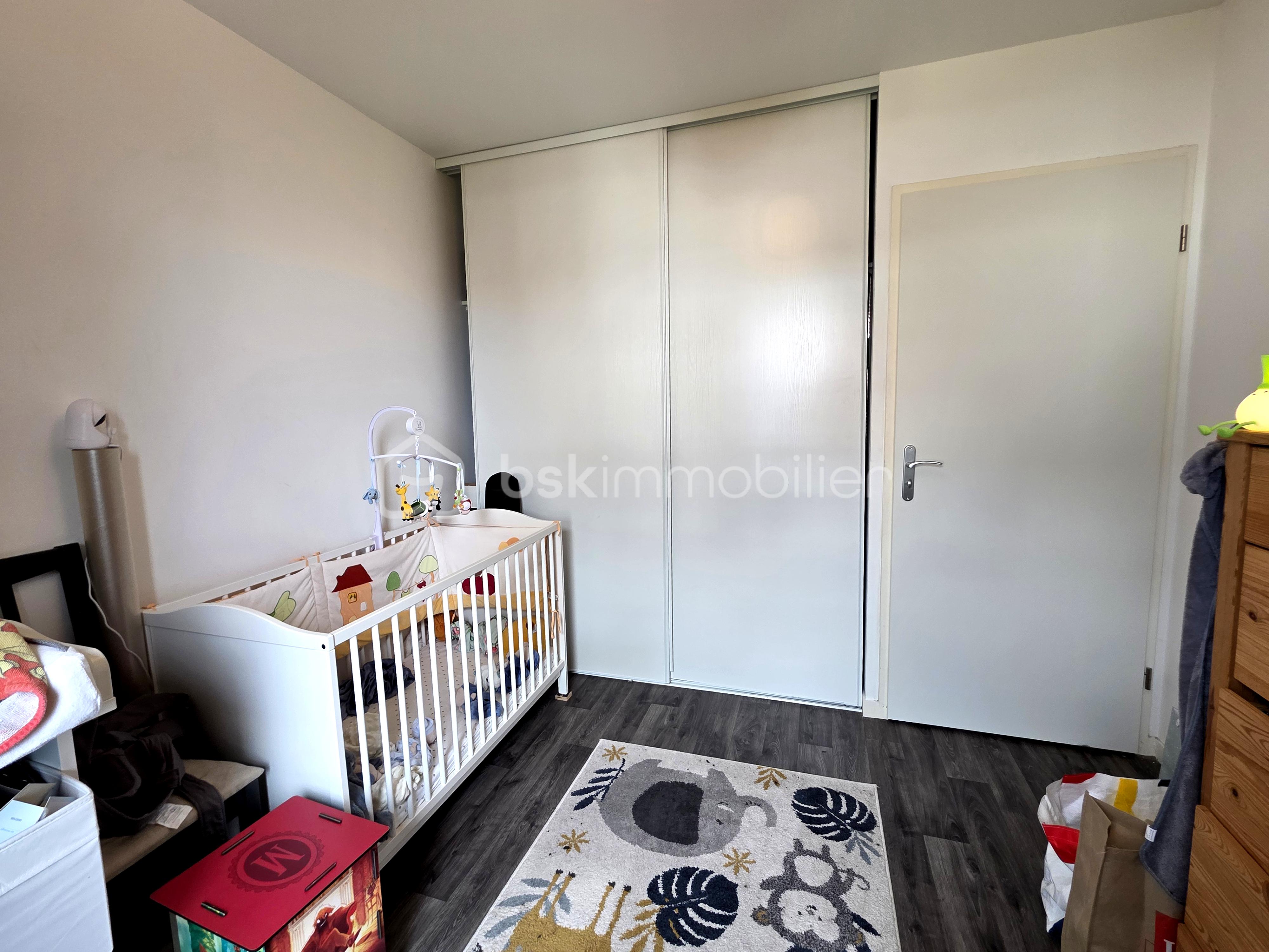 Duplex de 74,99 m² - F101_Chambre_1_a.png