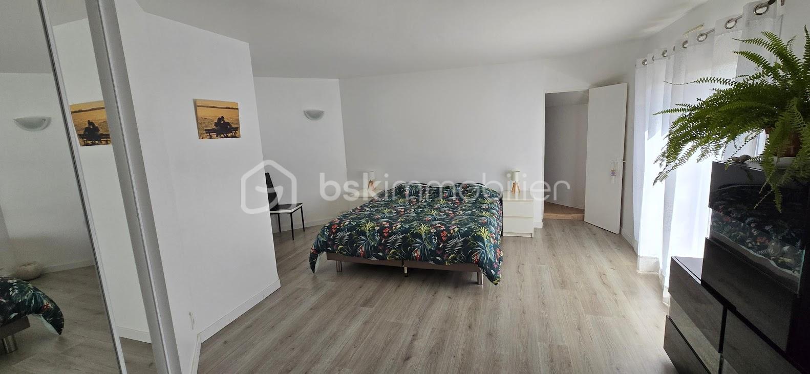 Maison de 280 m² - AIRetouch_20250730_184117491.jpg