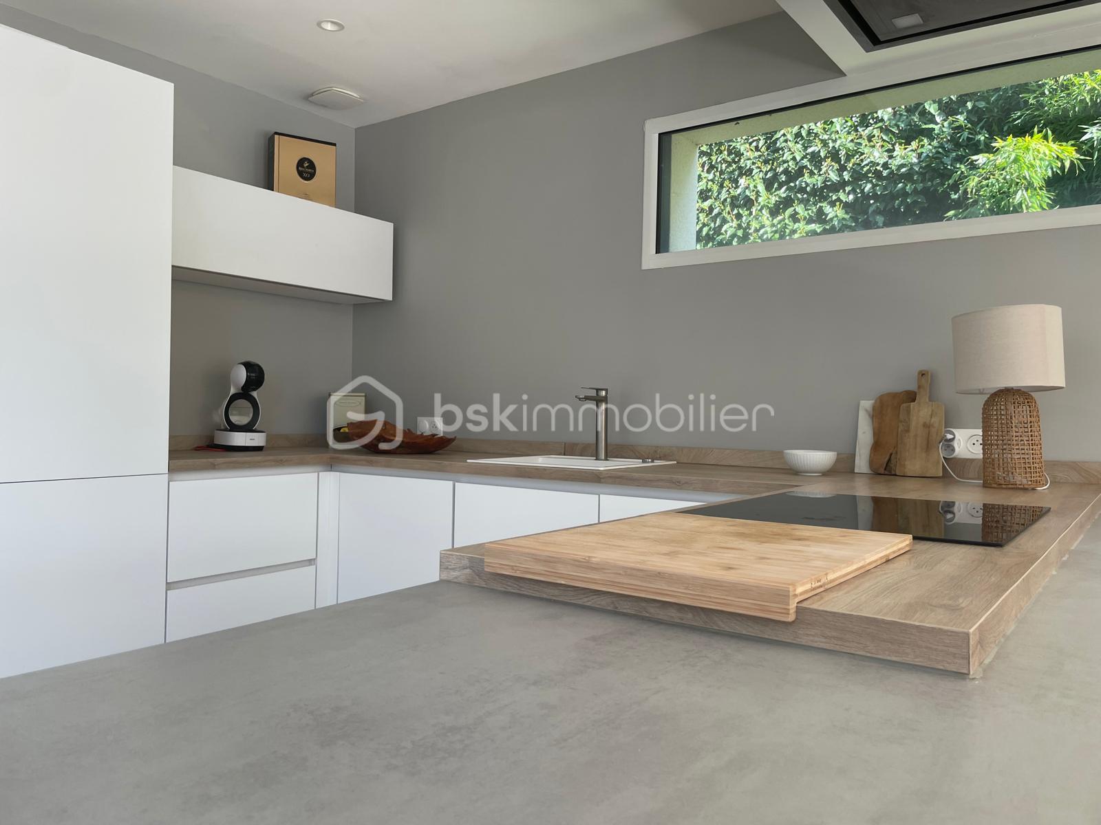 Maison de 119 m² - Cuisine plan de travail.jpg