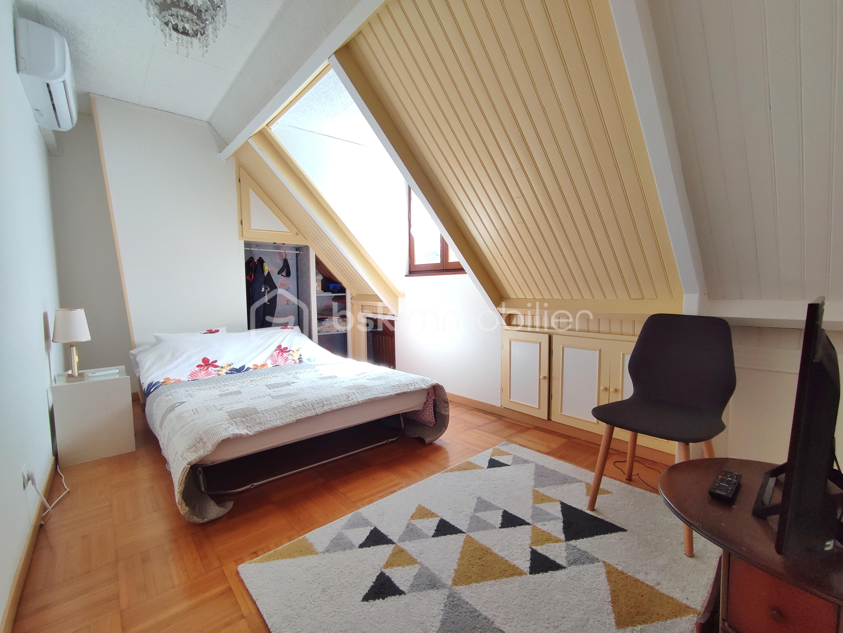 Maison traditionnelle de 122 m² - 1000041579.jpg