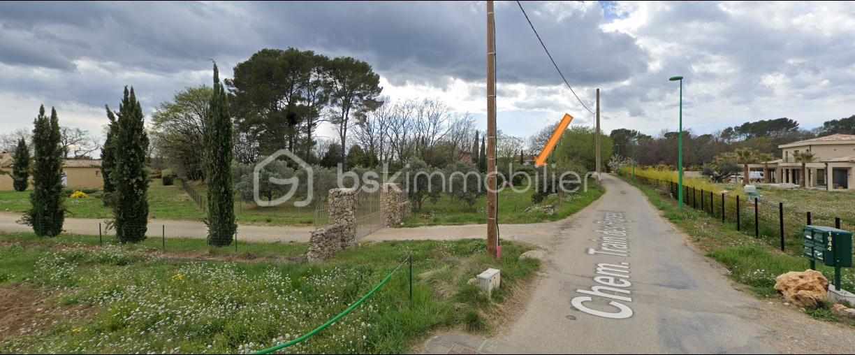 Terrain de 1 000 m² - Photo1.png