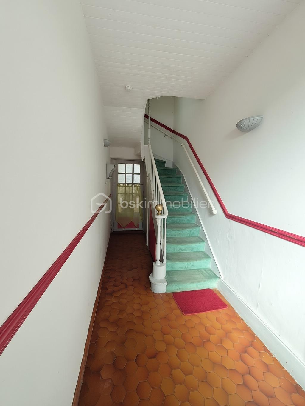 Maison de 100 m² - 80ee27137850efc-1.jpg